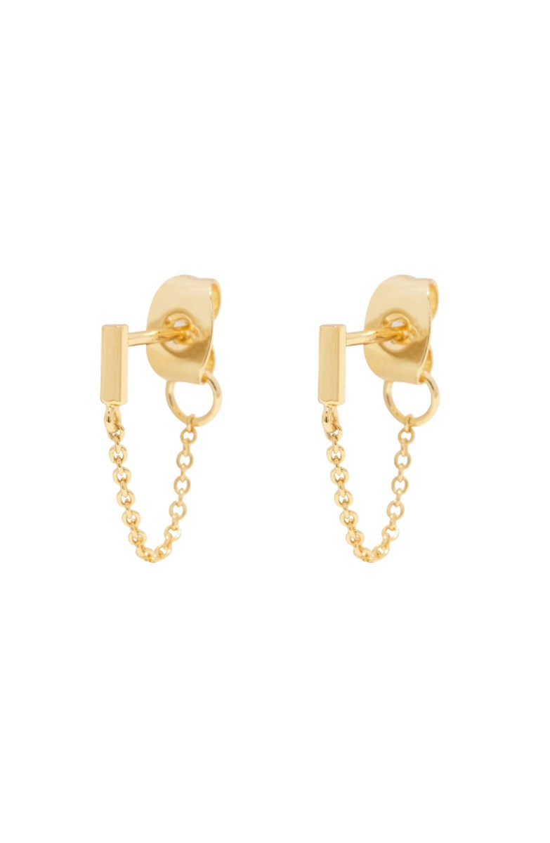 Tatum Chain Huggie Earrings | Apricot Lane Boutique