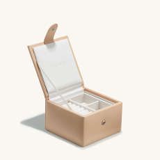Small Jewelry Box - $100 | Mejuri (Global)