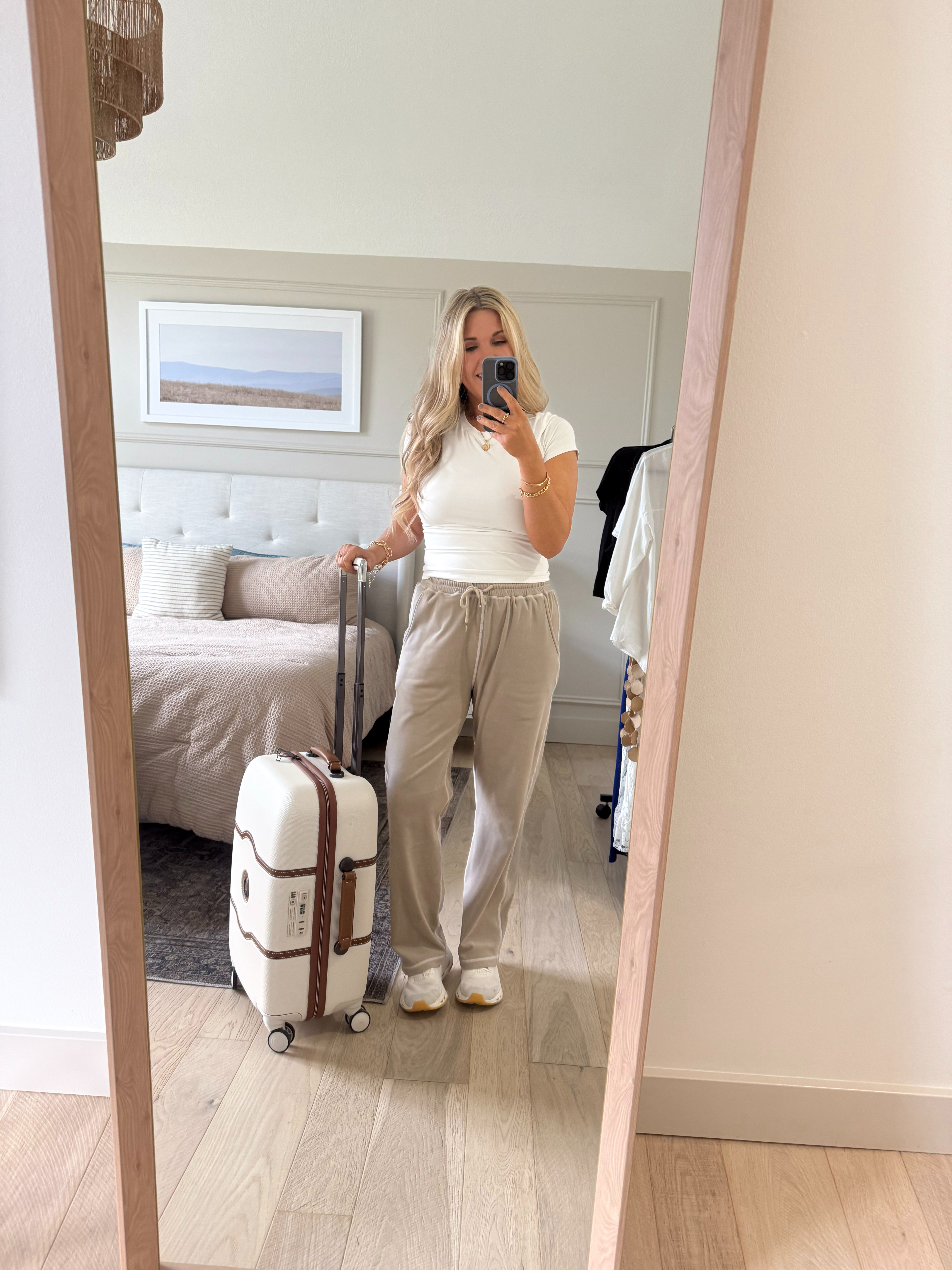 Airport outfit! The basic basics + my favorite carry-on I've been using for years.  

 

#LTKSummerEdit #LTKStyleTip #LTKTravel