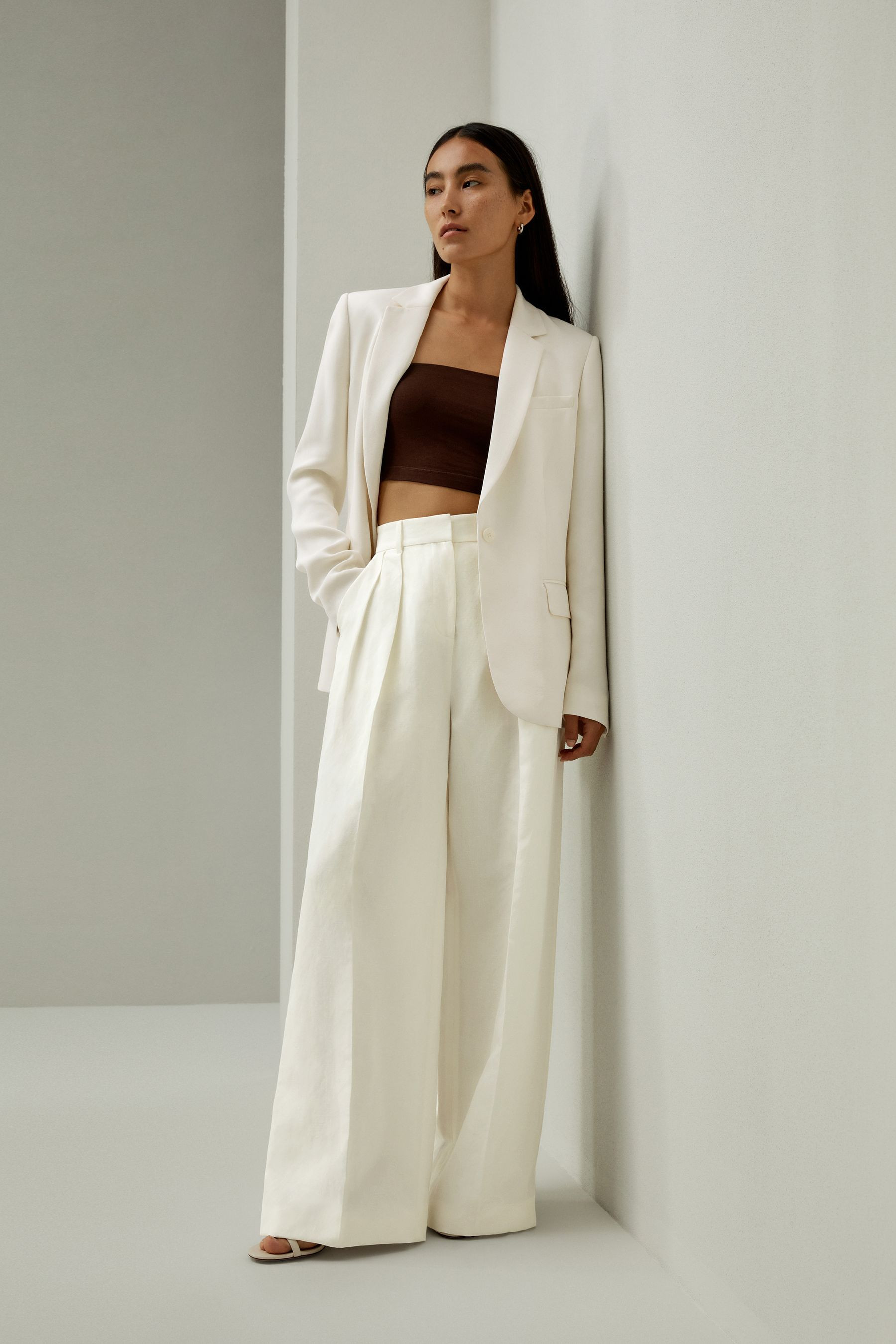 Front-Pleated Silk-Linen Blend Trousers | LILYSILK