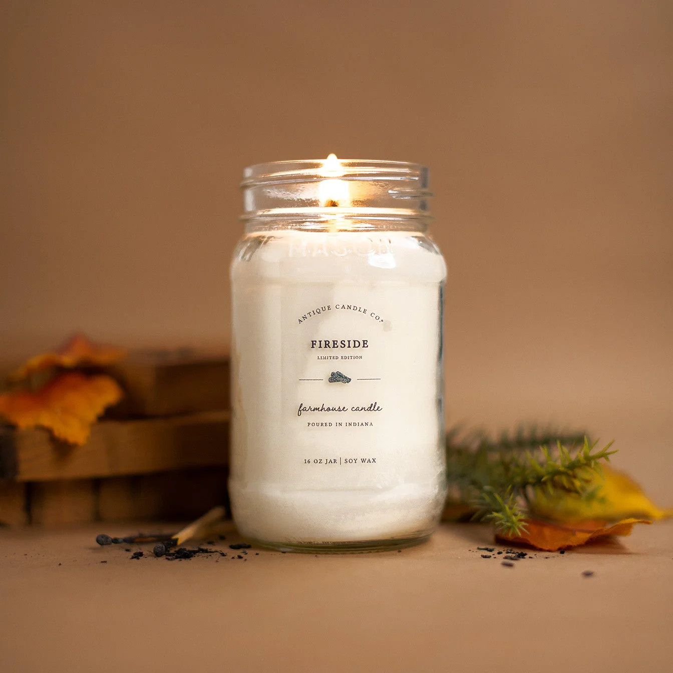 Fireside 16 oz candle | Antique Candle Co.
