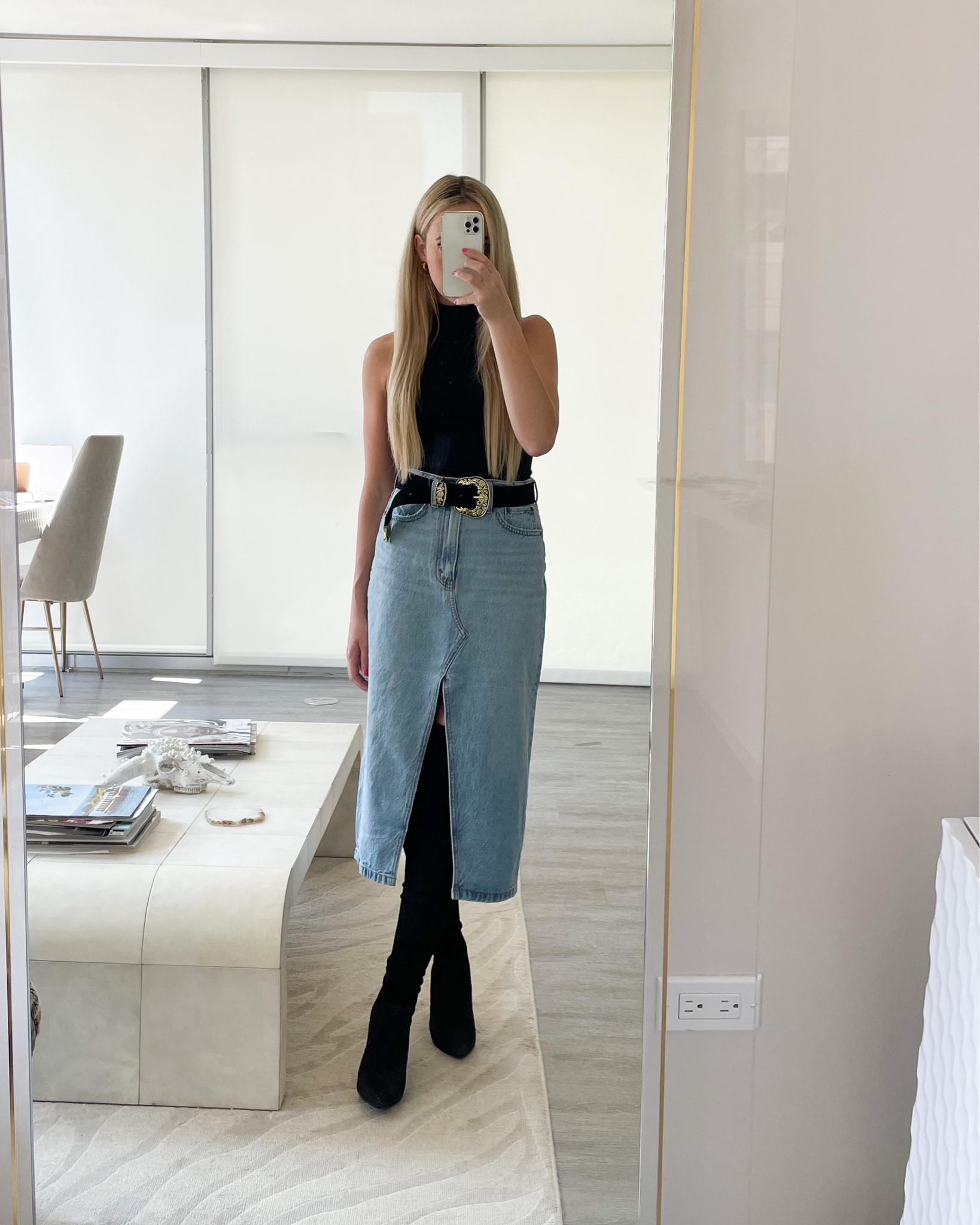 Transitional Outfits: fall outfit ideas if the weather is still warm




Midi skirt, black boots, western belt, Abercrombie sale, satin pants, silk pants, Zara outfit, flare jeans, midi skirt, Kathleen post Abercrombie collection, fall fashion, daily outfits 

#LTKShoeCrush #LTKFallSale #LTKCon