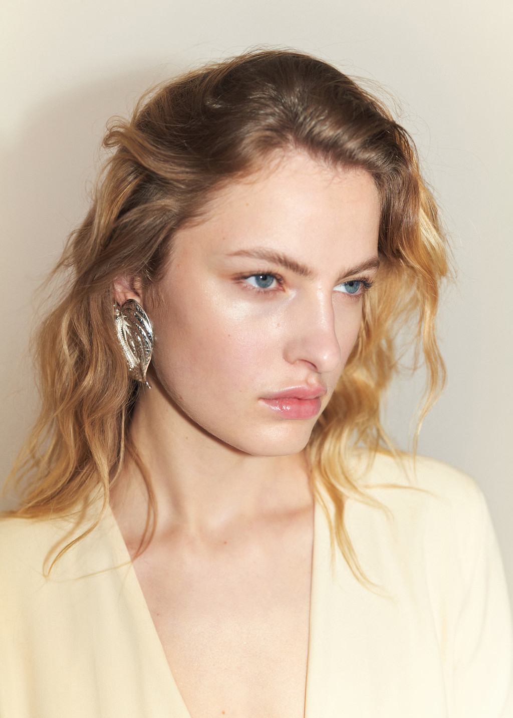 Maxi-leaf earrings | MANGO (US)