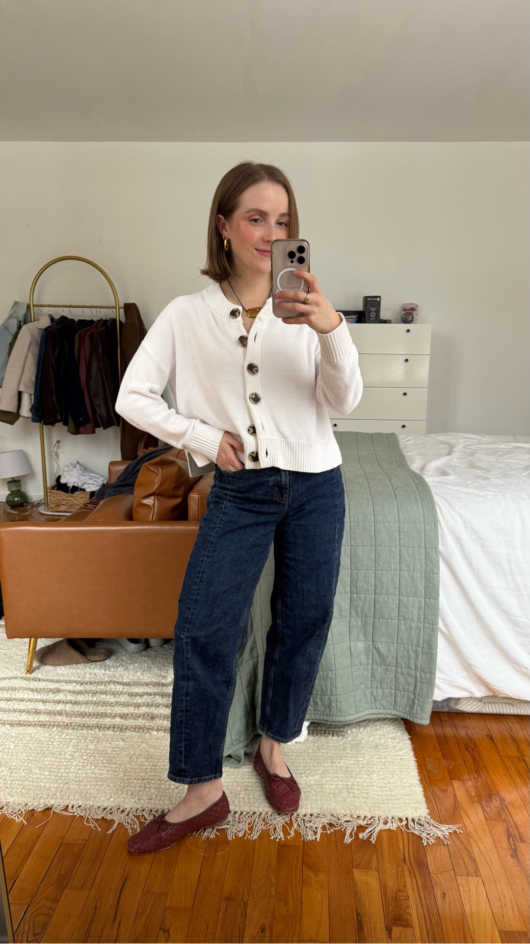 My go to casual outfit 
Barrel jeans 00 reg
100% cotton cardigan xs
Italian leather flats 


#LTKootd #LTKSaleAlert #LTKFindsUnder50