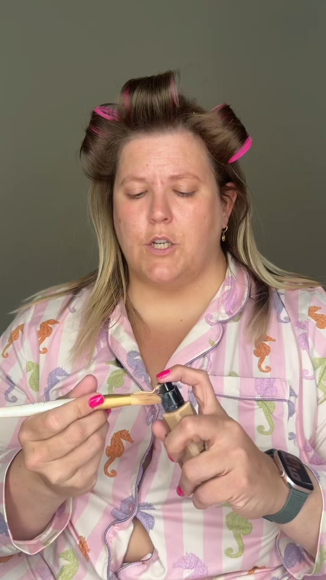 Any advice on how to make this more manageable? #fitnessgirlieproblems #grwm #makeup

#LTKStyleTip #LTKBeauty #LTKActive