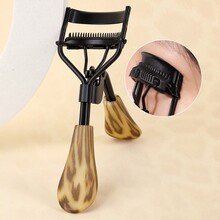 1pc Portable Eyelash Curler, Leopard Print With Comb, Stainless Steel, Instantly Curls & Shapes Eyelashes For Everyday Makeup | SHEIN