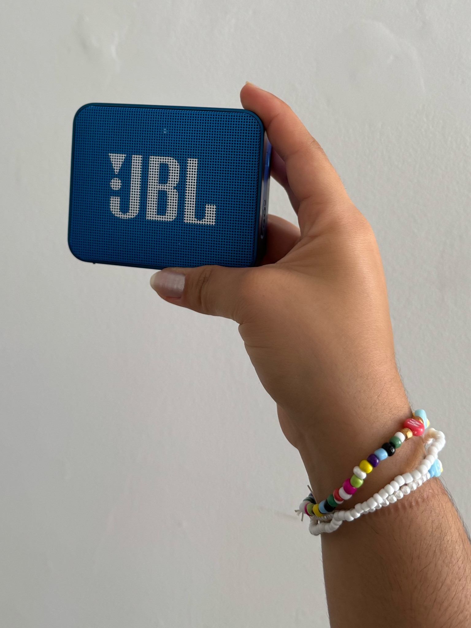 Essa caixa de som é perfeita e a bateria dura MUITO!
Fica também uma dica de presente para o dia das mães 

#LTKbrasil