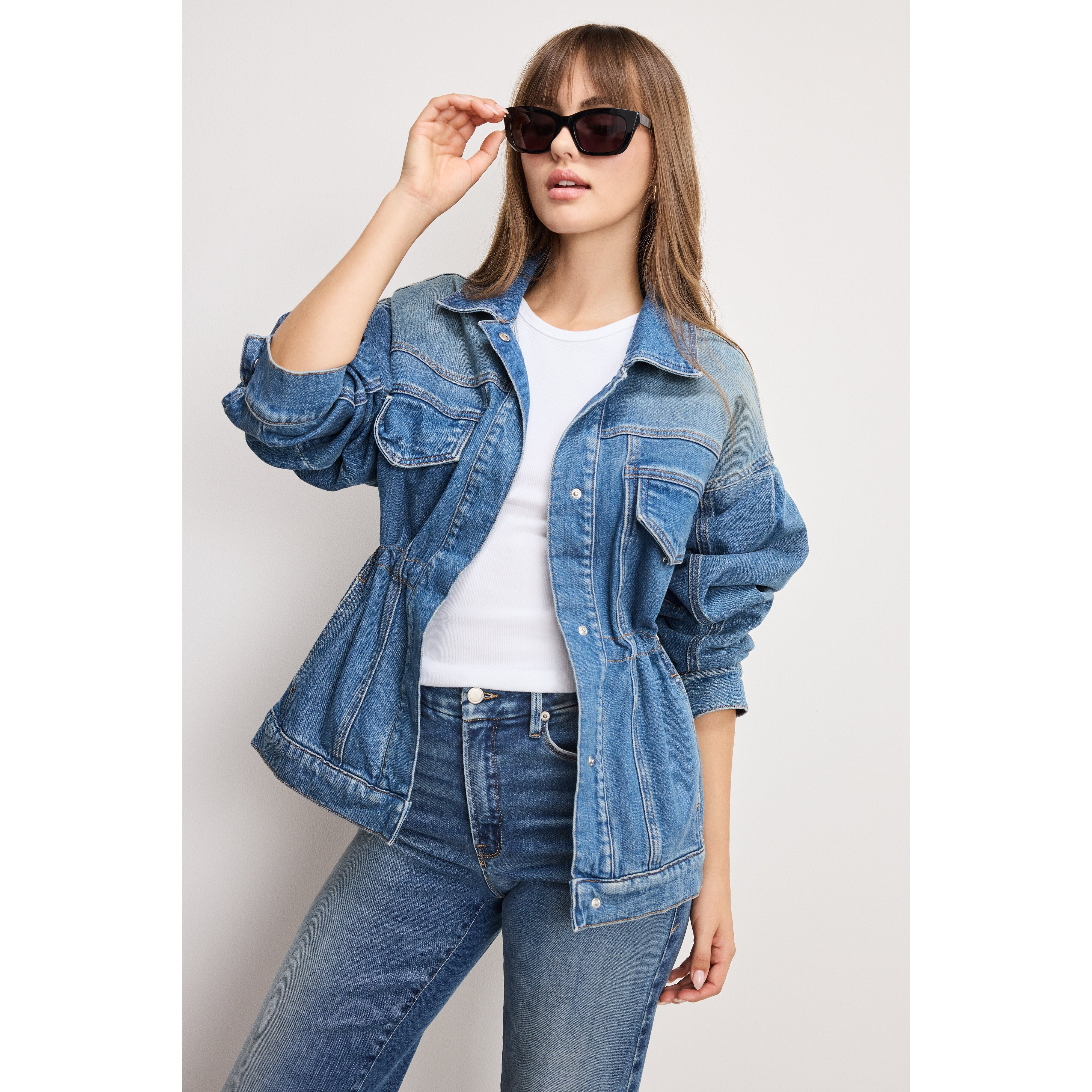 Women's Barrel Sleeve Denim Jacket | Indigo, Size XS | Good American by Khlo� Kardashian | Good American