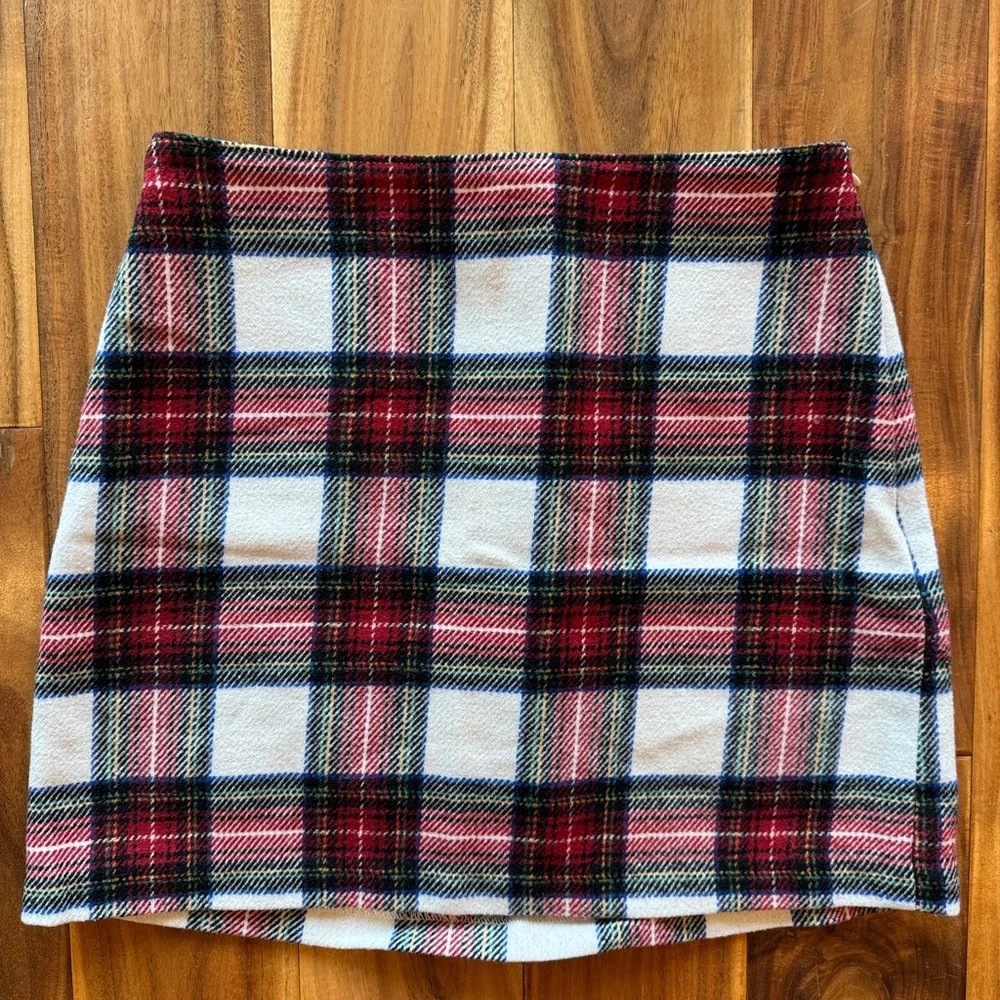 Abercrombie & Fitch Tartan Mini Skirt - Red, Black, White | Poshmark