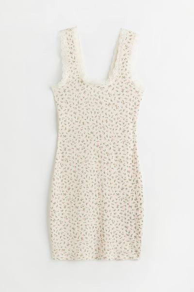 Vestido de canalé con ribetes de encaje | H&M (FR, IT, ES, PT, BE)