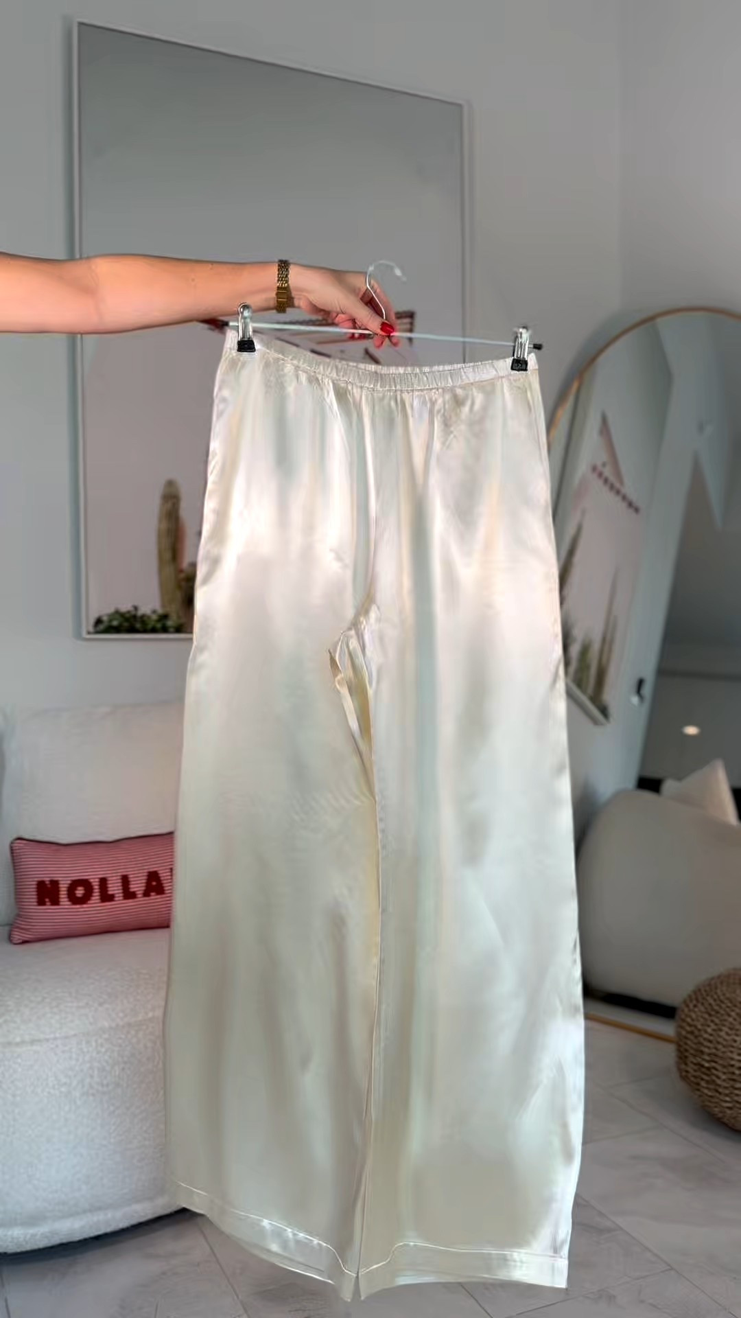 Satin trousers: coz comfort should still look expensive 🫶🏻. #satintrousers #satinpants #satintrouseroutfitd 

#LTKstyletip