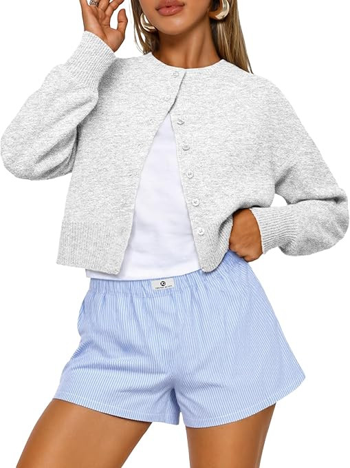 Trendy Queen Cropped Cardigan Sweaters for Women Lightweight Y2k Fall Outfits Spring Fashion Clot... | Amazon (US)
