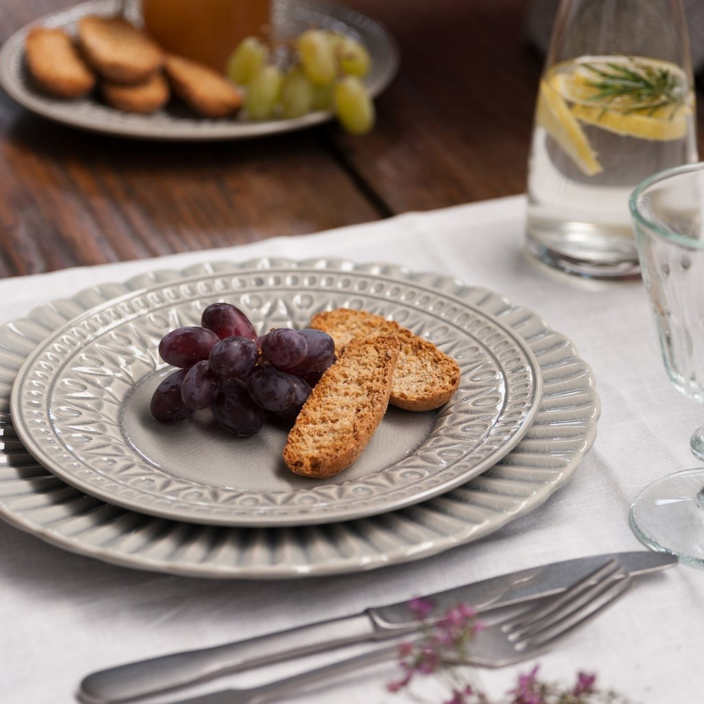Bijou Stoneware Dinner Plate Gray (set of 6) | Purple Rose Home