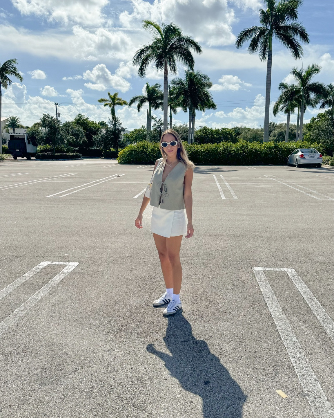 Top S
Falda short S

#LTKFindsUnder50 #LTKBeauty #LTKSeasonal