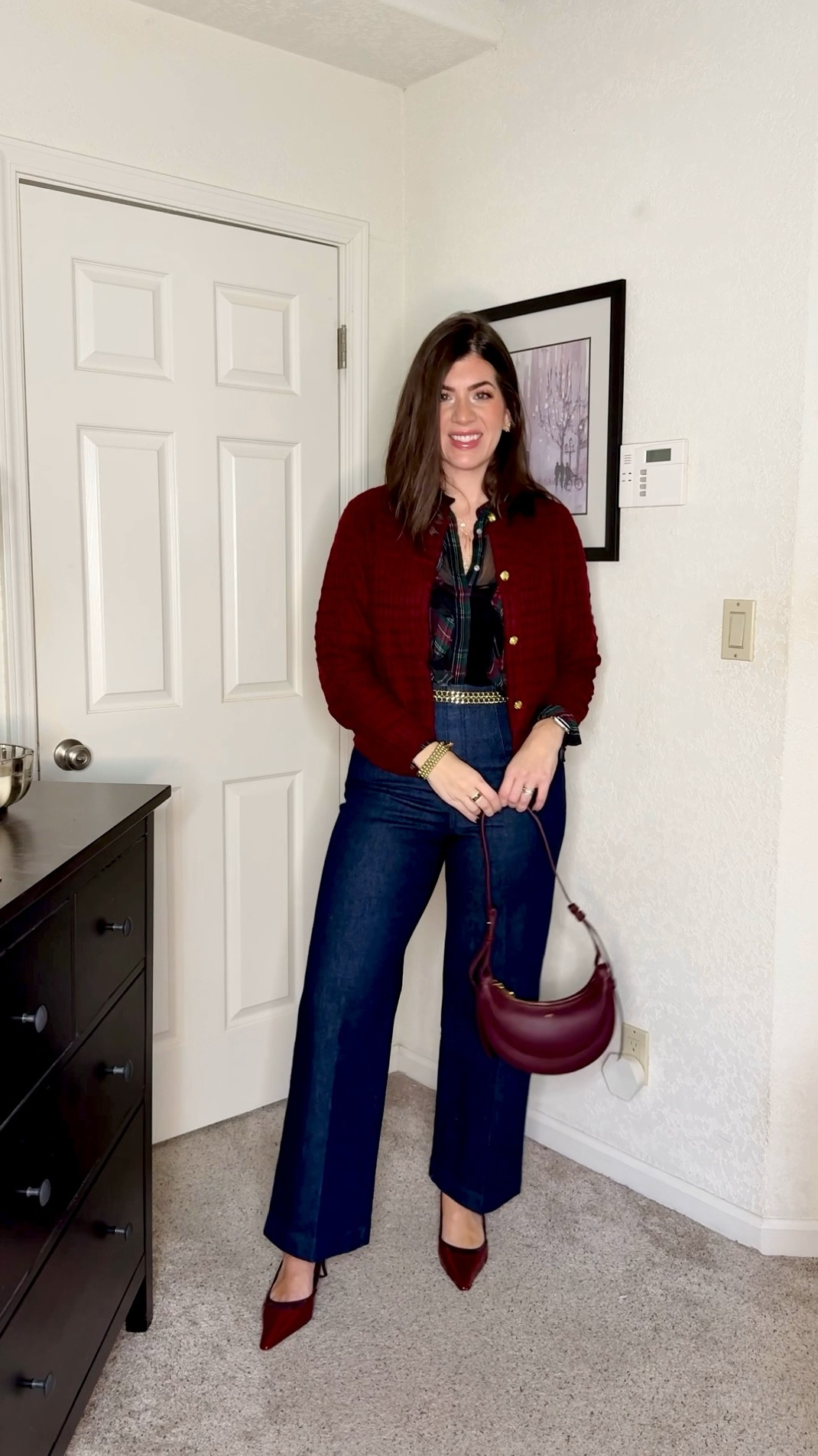 In an 8 top, medium tall jeans- jeans have a stackable code EXTRA10

#LTKWatchNow #LTKMidsize #LTKCyberWeek