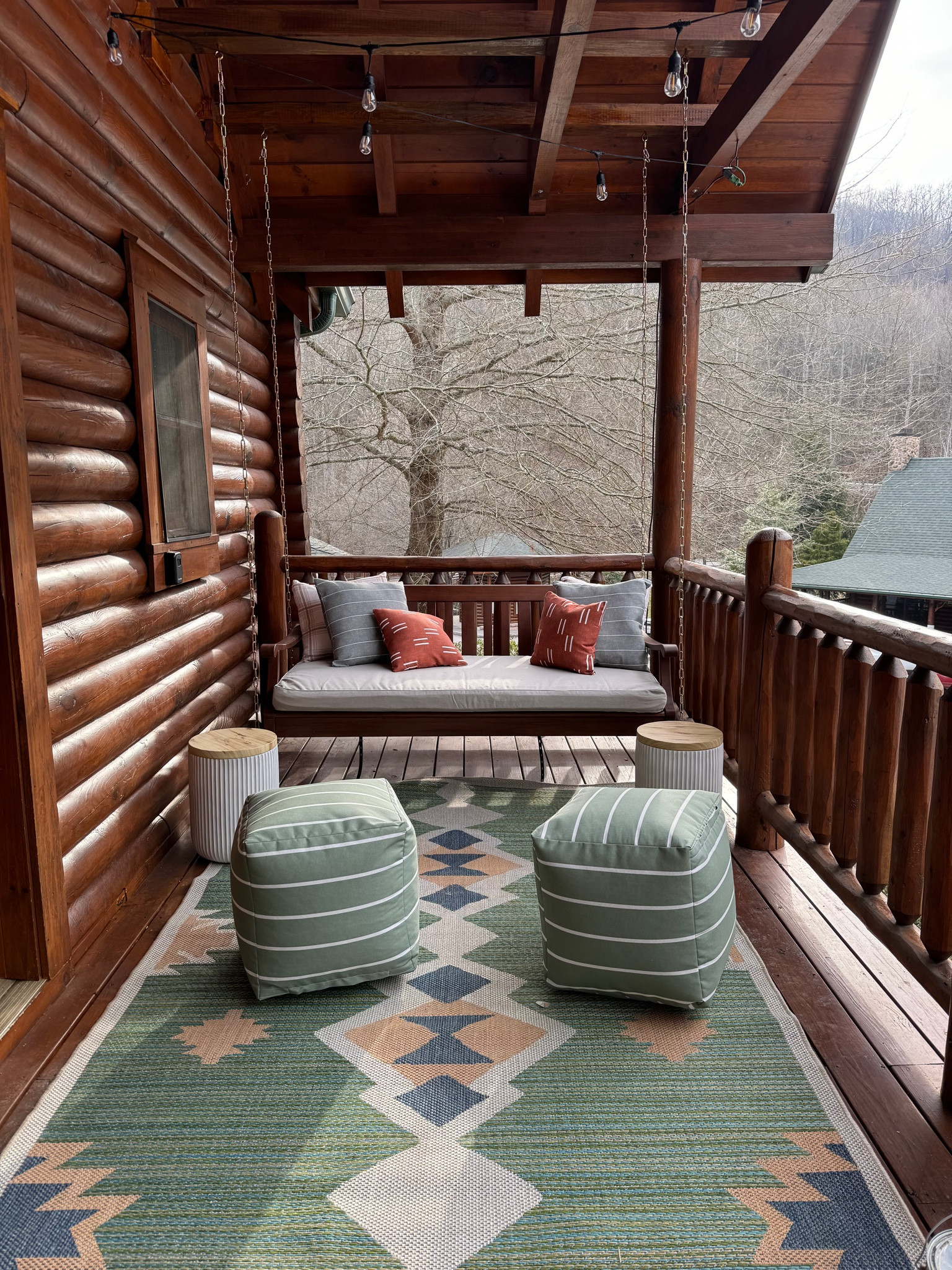 Renovated cabin front deck links