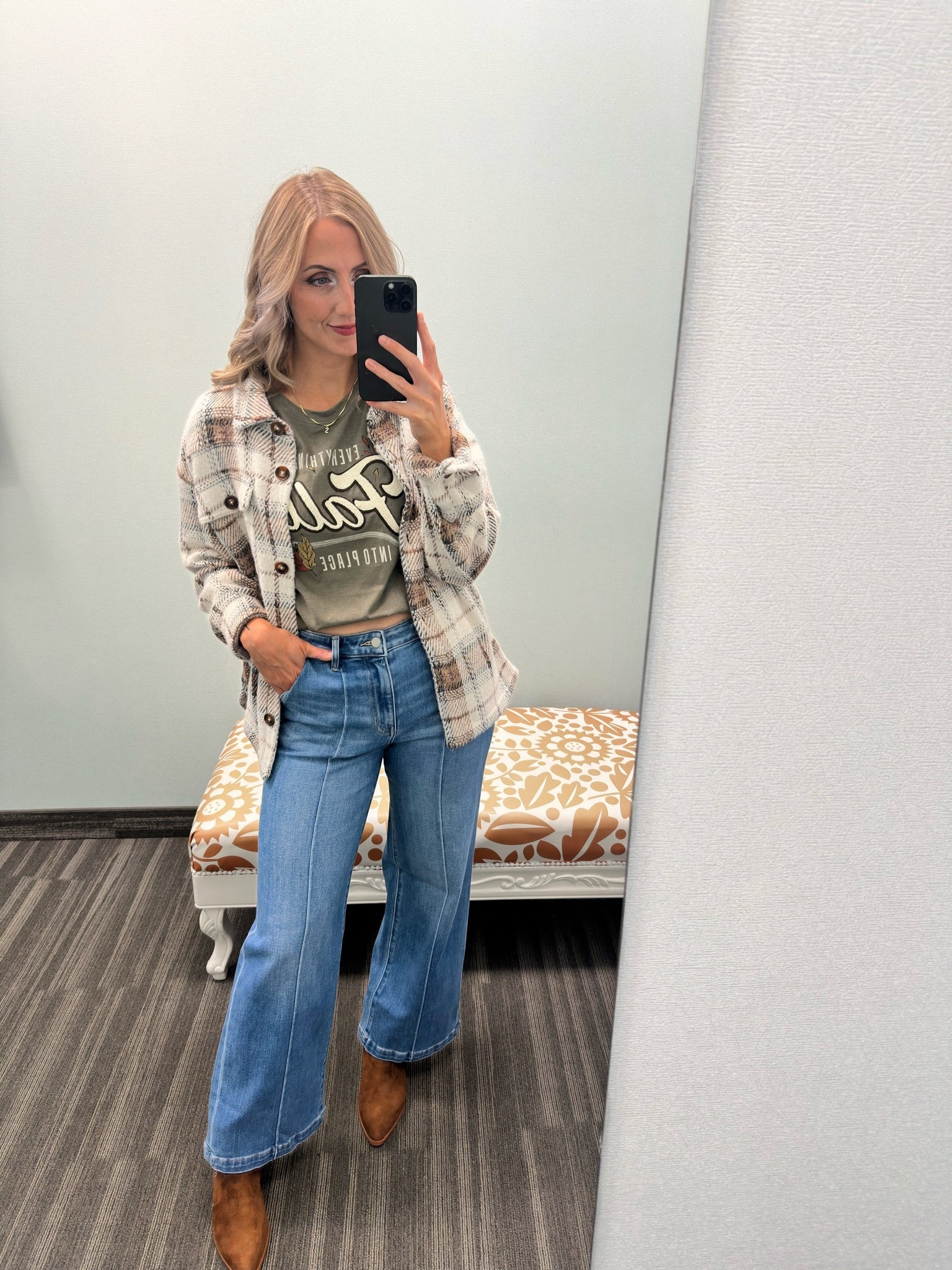 Wearing small in tops and 37 in jeans

#LTKgrwm #LTKSaleAlert #LTKootd