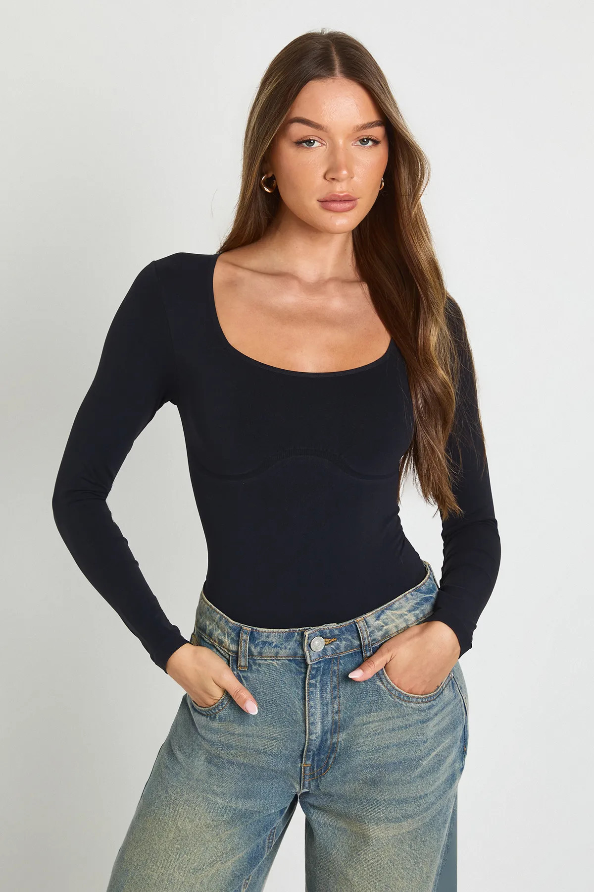 Seamless Scoop Neck Long Sleeve Bodysuit | Boohoo.com (UK & IE)