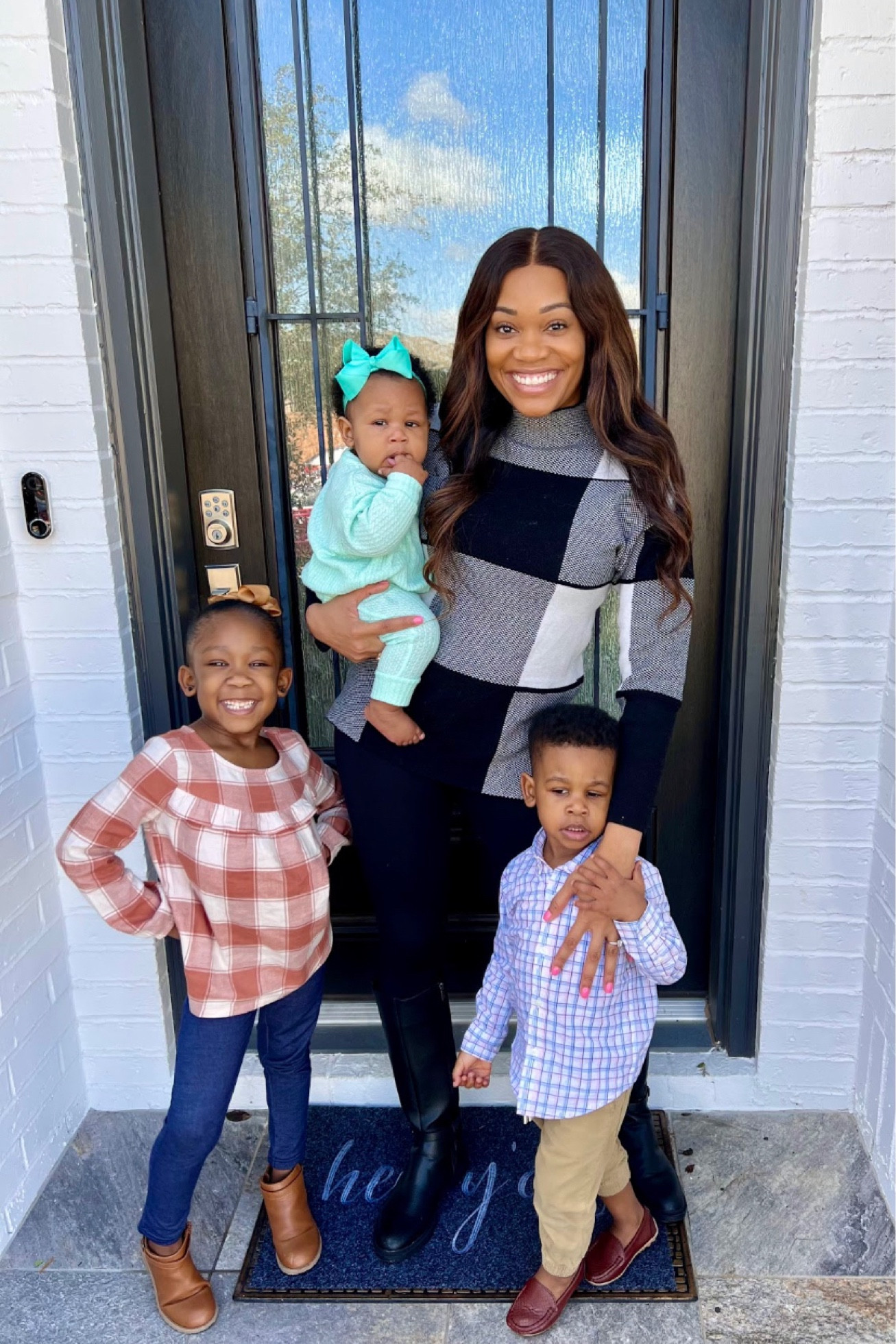 Family, Family Photos, Family Pictures, Family Outfits, Winter Family Photo Outfits, Family Pictures Outfits, Family Photo Outfit

#LTKfamily #LTKFind #LTKU