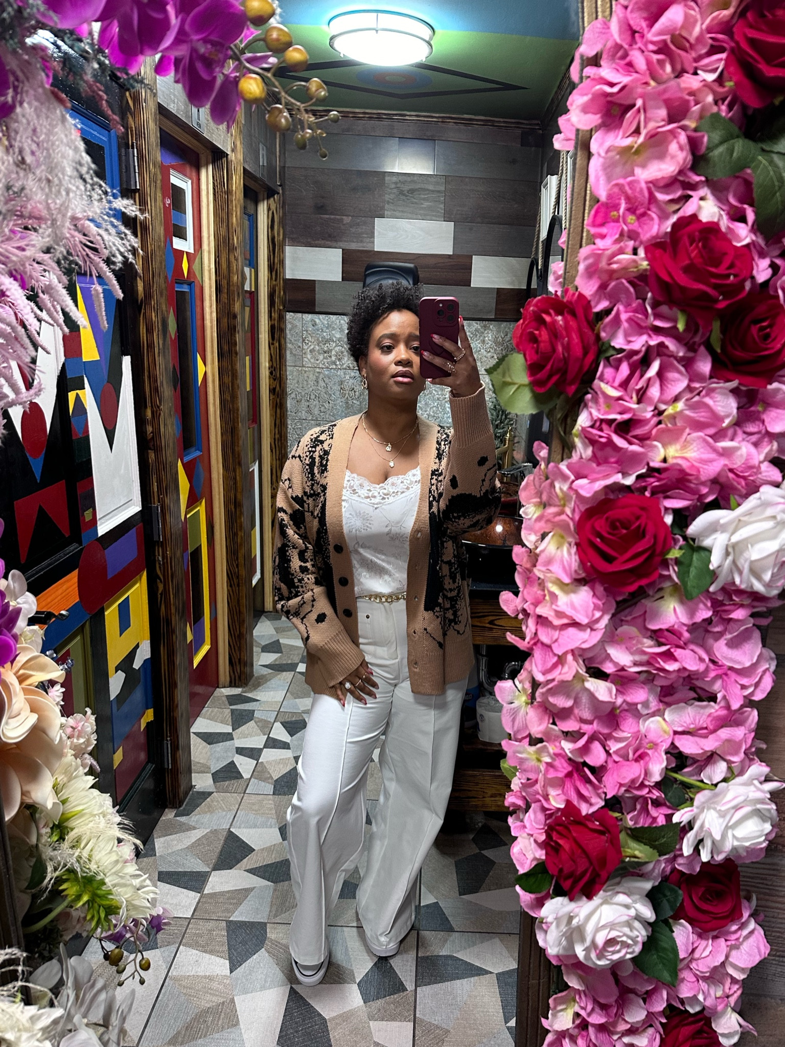 This is a perfect outfit for going out, but at the same time being comfortable! 

All the pieces are from SHEIN size M TTS. 

Shoes are converse chuck taylor platform. 

#LTKfindsunder100 #LTKstyletip #LTKfindsunder50