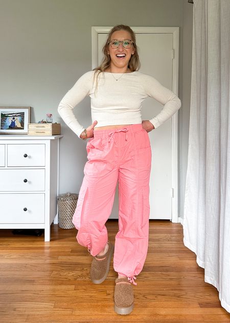 Pretty in PINK for Spring! These cargo pants are so FUN! 💕

Wearing a M in the long sleeve and a M in the pants!

Full try-on in stories on IG @fashion.coffee.wine

#LTKSpringSale #LTKfindsunder50 #LTKSeasonal