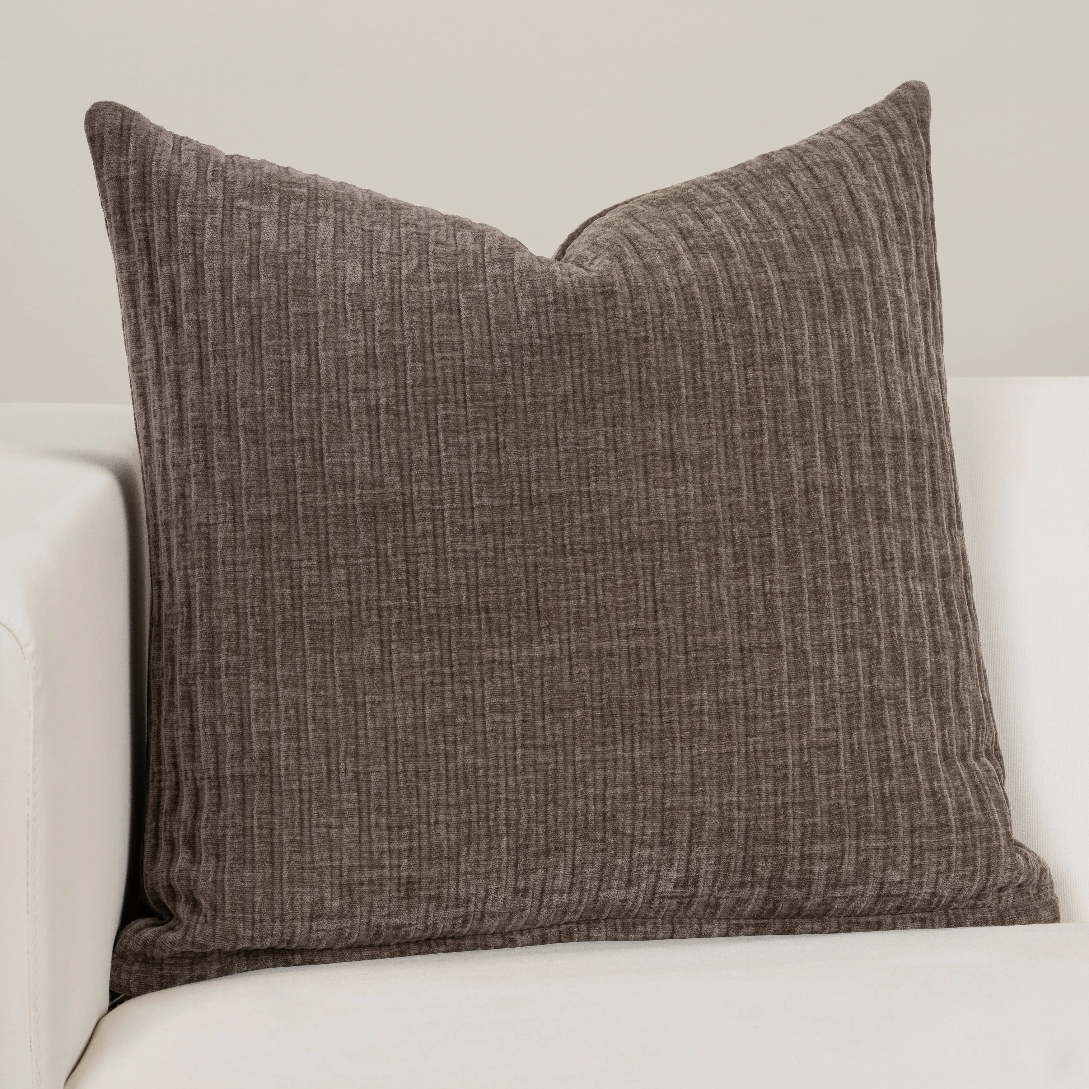 Seagrass Designer Throw Pillow - Overstock - 31275820 | Overstock