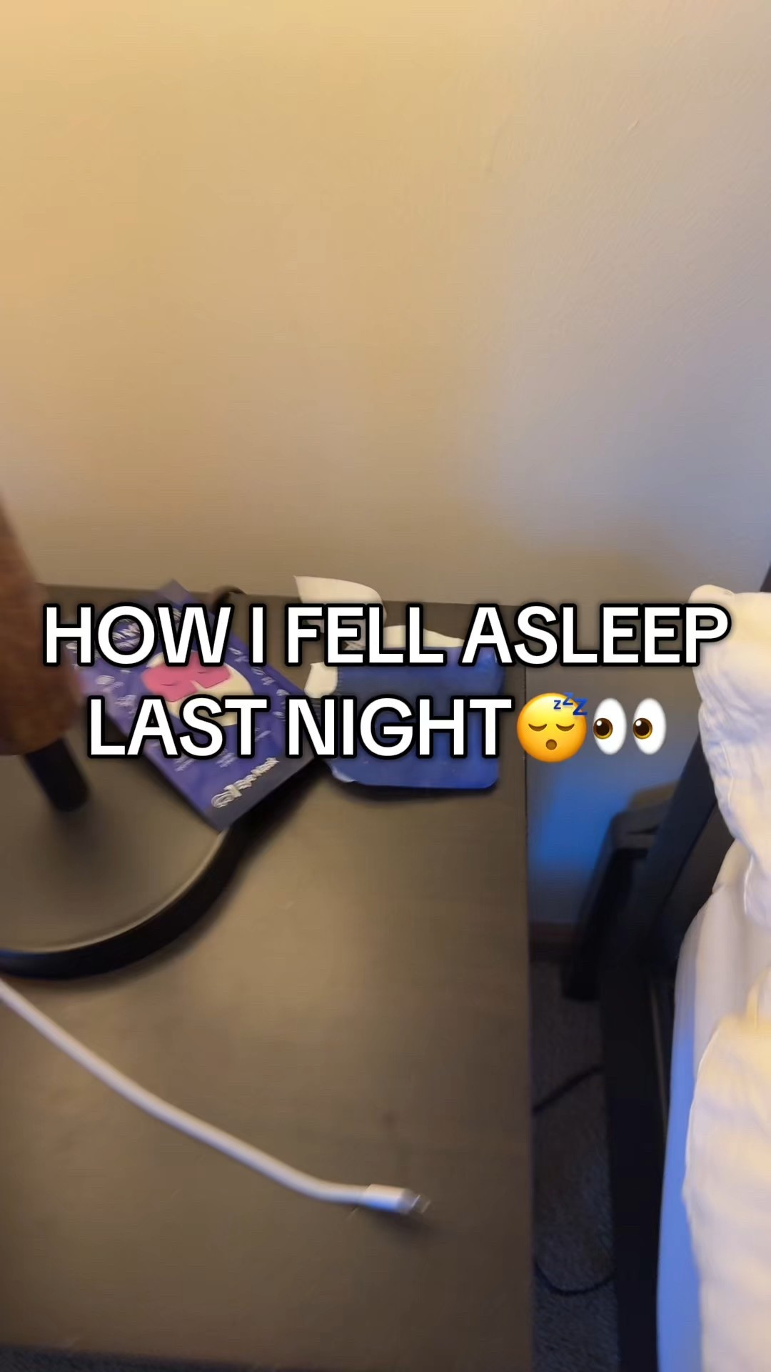 These steam eye masks are my new obsession 😍 They’re disposable, individually wrapped, and heat up for 30–45 minutes once you open them — perfect for sore, dry, or tired eyes. I used one last night and was out cold! Such a game changer for relaxation or travel.  #eyestrain #eyemasks #relax #giftbasketideas #stockingstuffer @Eye Serenity 

#LTKBeauty #LTKTravel #LTKGiftGuide