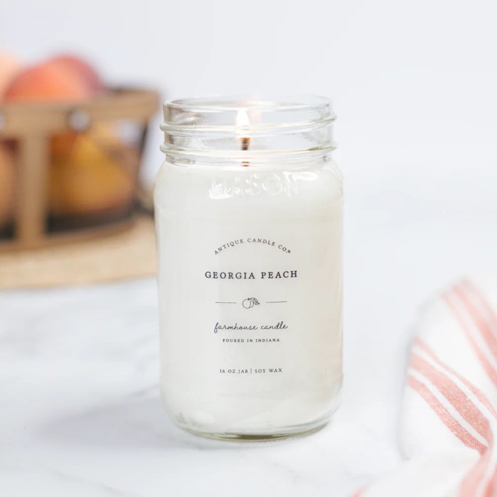 Georgia Peach 16 oz candle | Antique Candle Co.