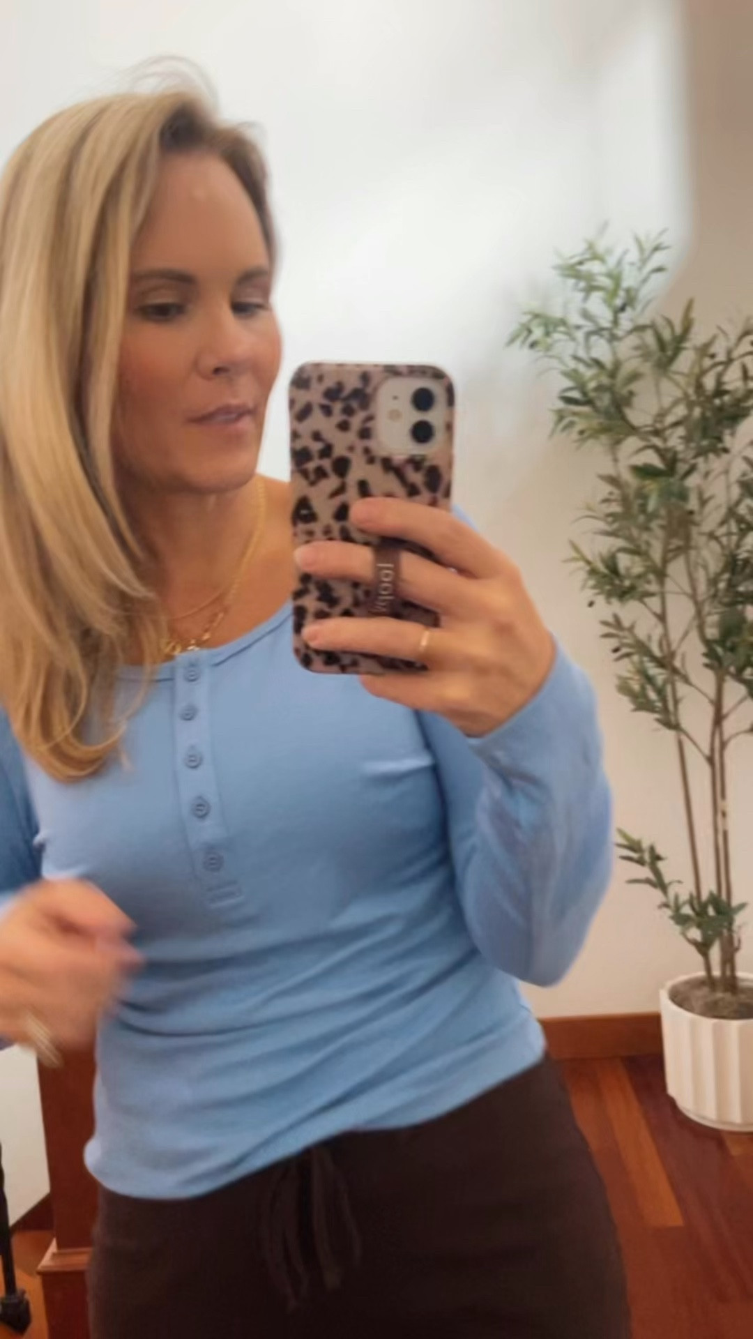 I grabbed this top from Amazon and it is so incredibly cute. I want to get it in a couple more colors. I already had it in black and it’s just stretchy. It’s incredibly comfortable. It’s great for travel and every day Wear also has a great lounge piece. It’s very well put together and the qualities are really nice. ￼

#LTKmomlife #LTKgrwm #LTKmorningroutine