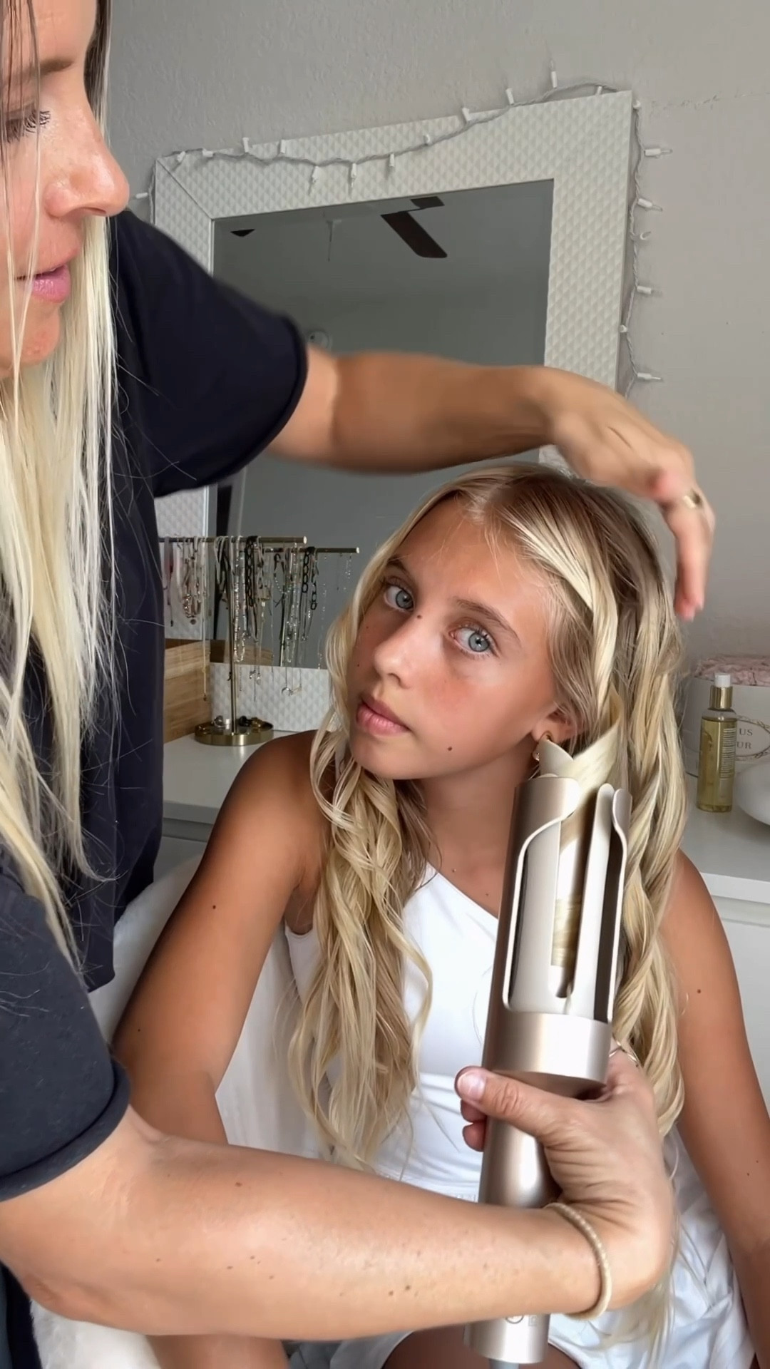 Easiest way to curl your hair 🌸🎀✨ Curling tool for easy waves.

#LTKFamily #LTKStyleTip