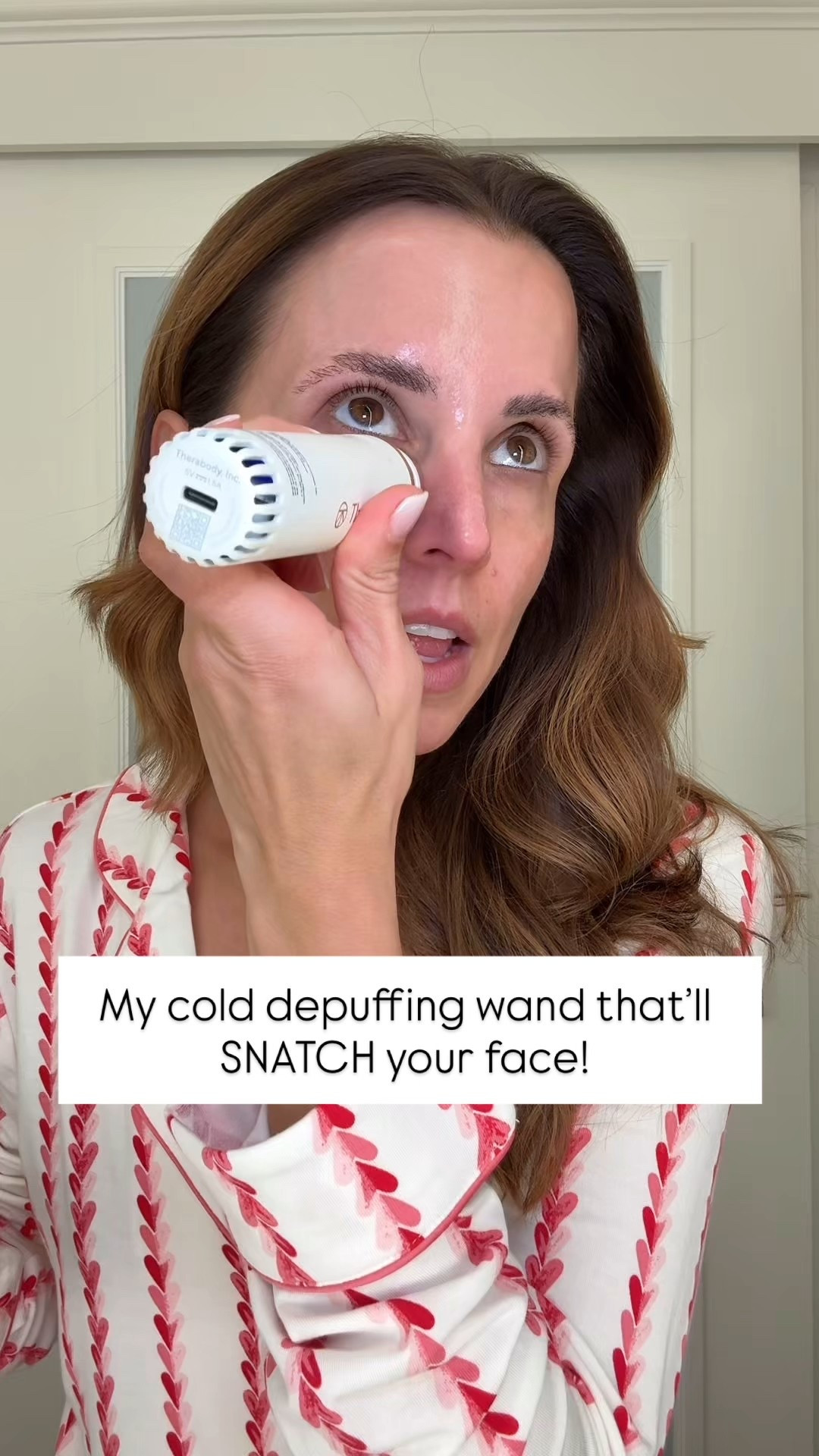 This de-puffing wand has both cold and hot settings! I use the cold in the morning under my eyes. It reduces puffiness and is really good for lymphatic drainage. 

#LTKmorningroutine #LTKselfcare #LTKBeauty