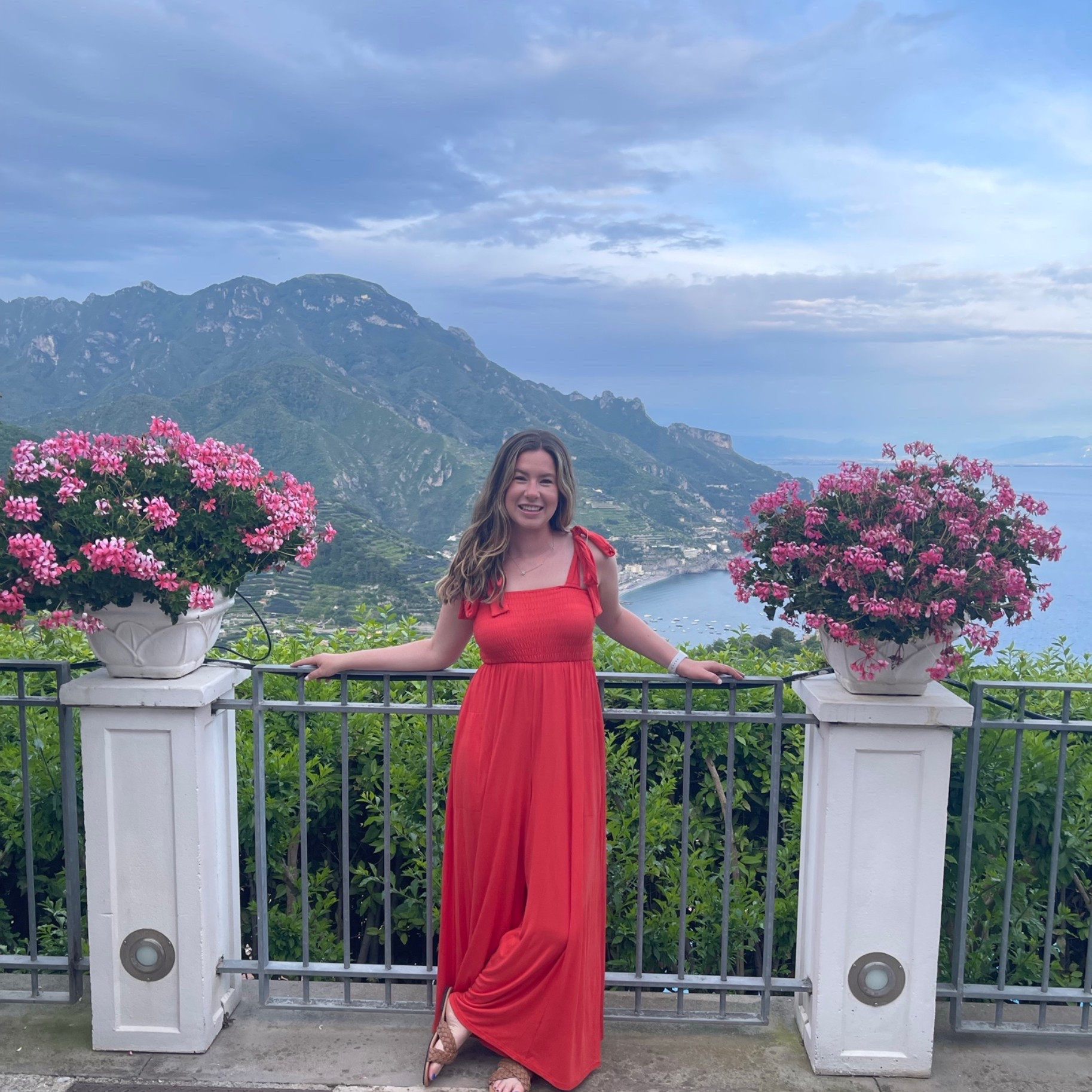 it’s been three years since we visited italy and i still think about it every day 🥰 this scent always brings me back there and it just so happens to be one that people will stop me on the street to ask about (true story, it’s happened several times!) ✨ #perfume #fragrance #affordable #beauty #italianhoneymoon

#LTKselfcare #LTKBeauty #LTKTravel