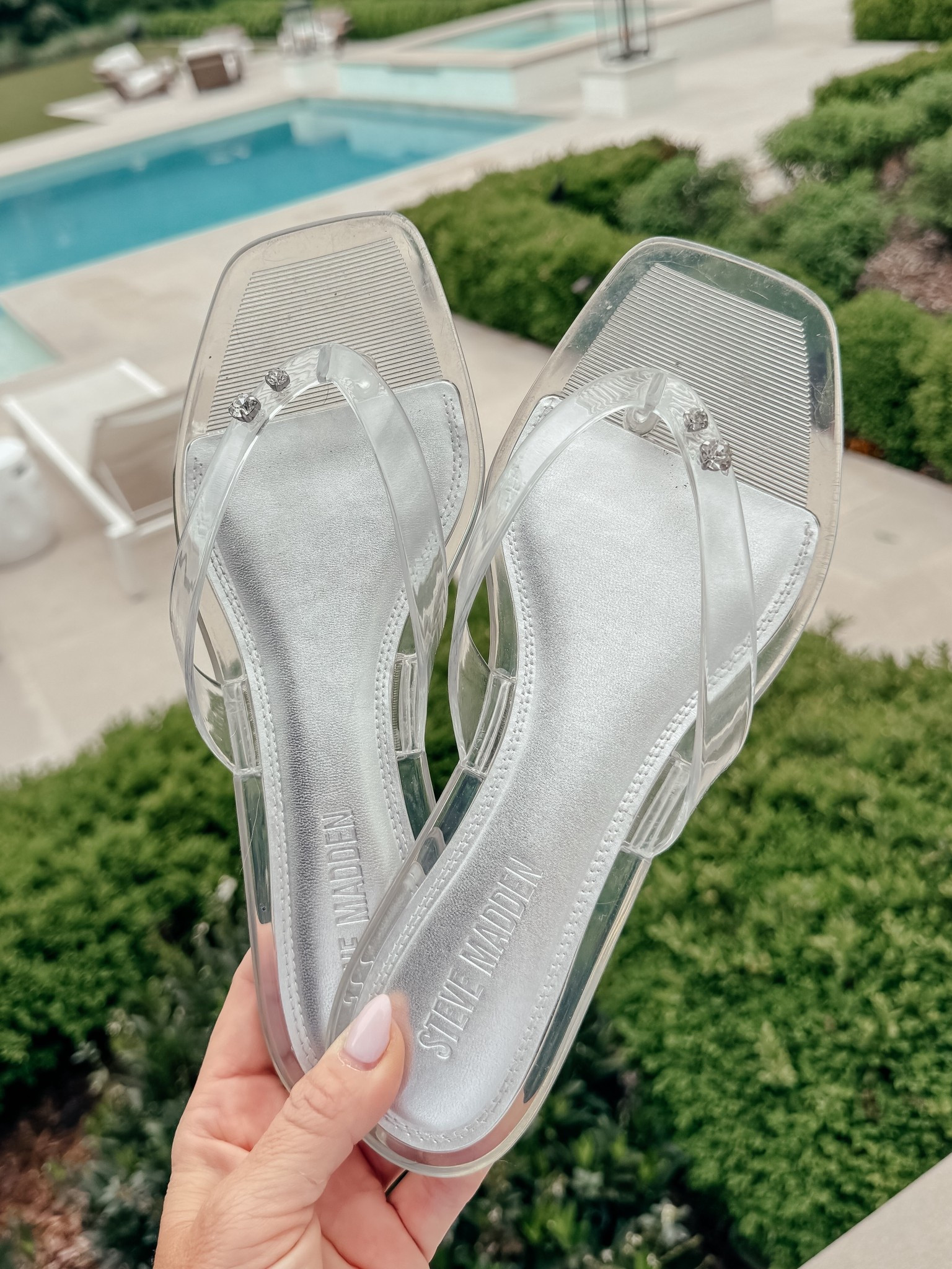 My favorite Jelly Sandals

#LTKmomlife #LTKootd #LTKOver40