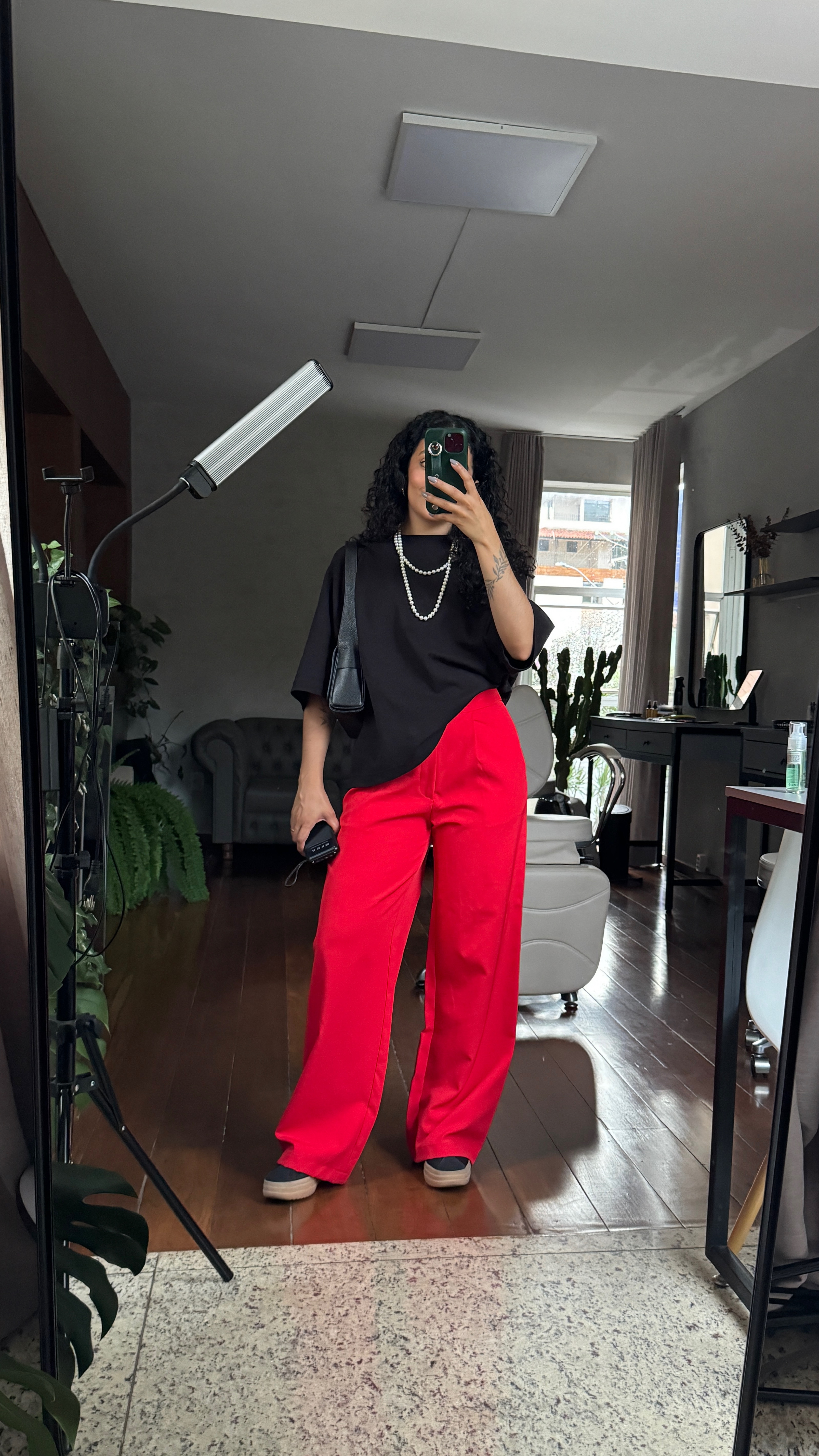 Look preto + vermelho 

#LTKautumn #LTKdicadeestilo #LTKbrasil