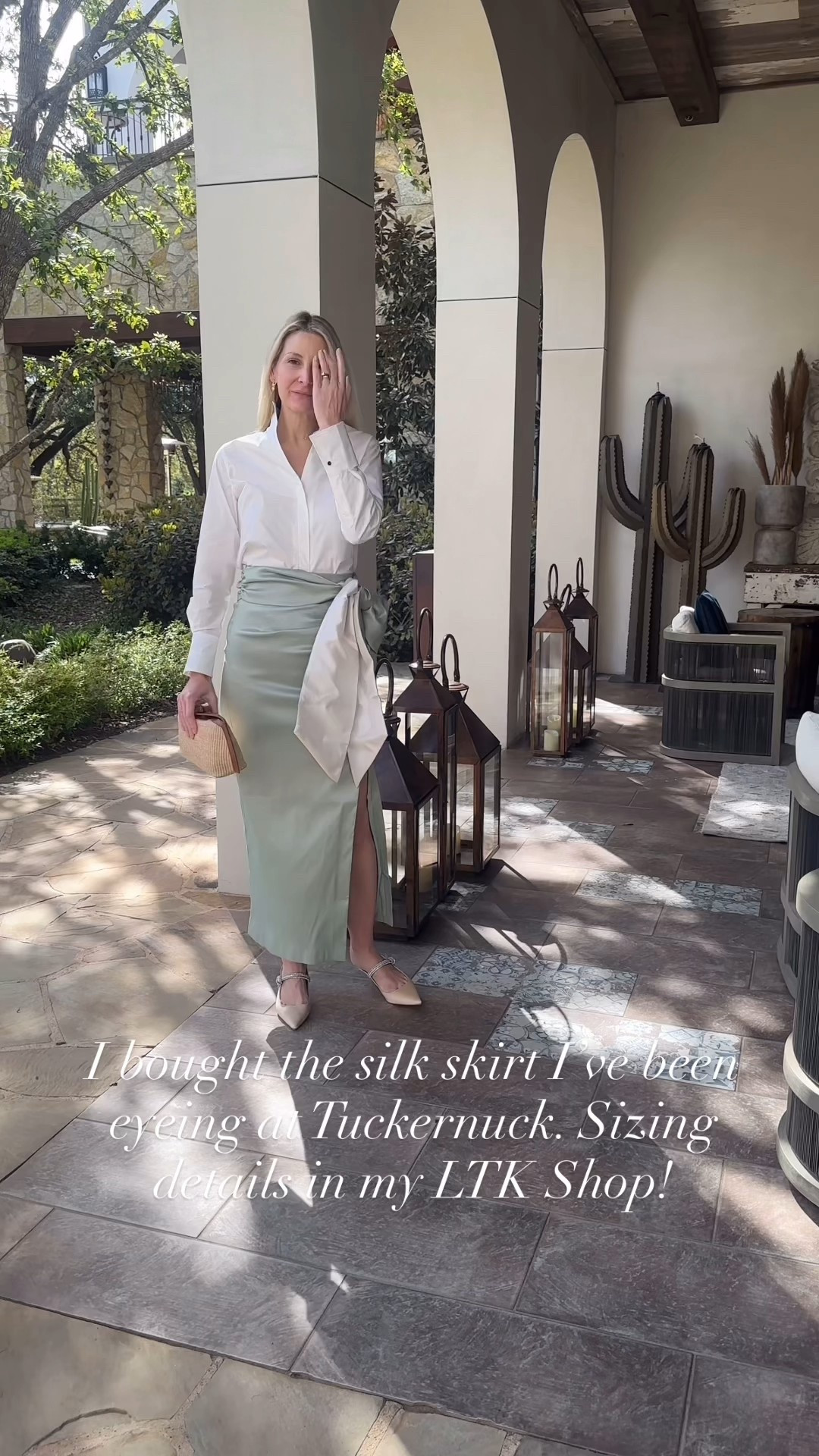 When I travel I always pack @tuckernuck. The silk skirt is even prettier in person - and so lovely for a spring wedding, grad party shower or other occasion as is the Edith floral dress linked below!
#TuckernuckPartner #Tuckernuck #SpringStyle #OccasionStyle #WeddingGuestStyle #ClassicStyle


#LTKdayinmylife #LTKTravel