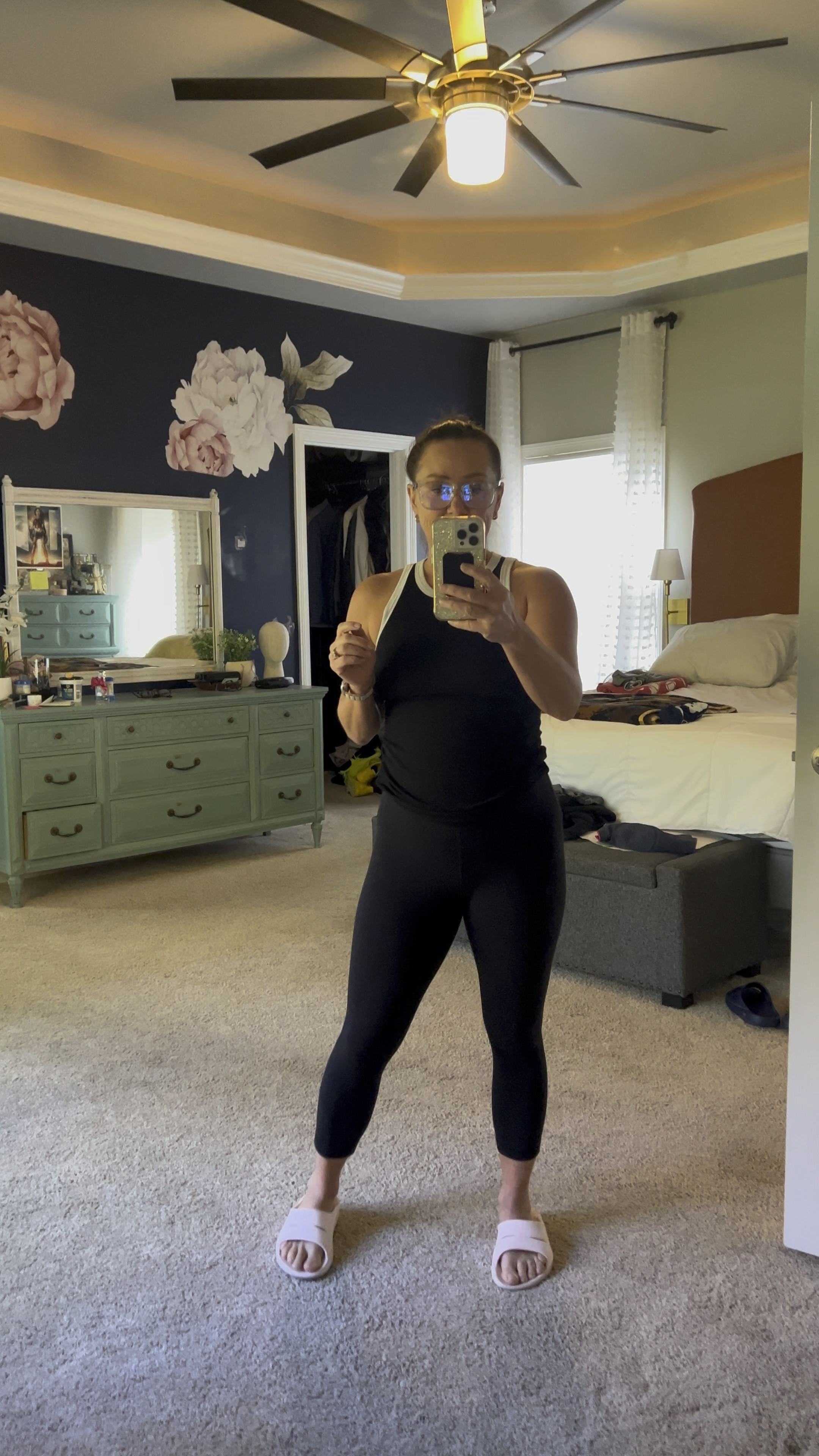These leggings are my absolute favorite as they come in short, regular and tall inseams and so many colors! Great gift for the workout enthusiast or the woman who loves to live in leggings 

#LTKFitness #LTKStyleTip #LTKFindsUnder50