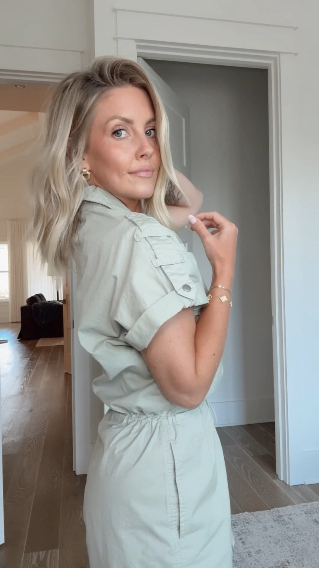 XS Pistola shirt dress 😍 And use code AMANDAW20 for 20% off my Electric Picks accessories! Xo

#LTKStyleTip #LTKBeauty #LTKSaleAlert