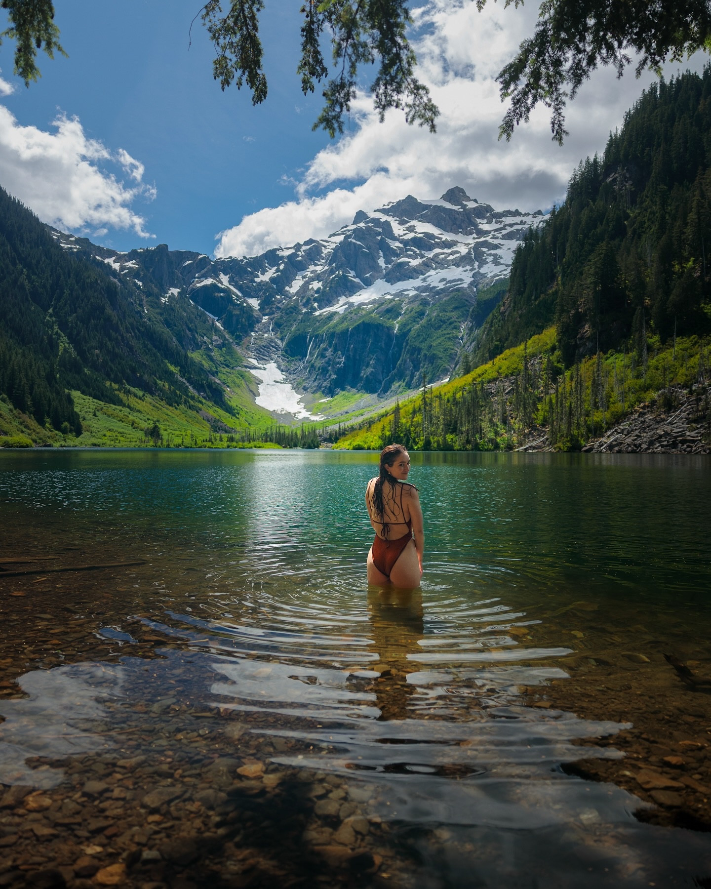 Didn’t see any goats 🐐, but did have the greatest of all time playing mermaid in this alpine lake 🧜🏼‍♀️🏔️


#mountainescape #alpinelake #pnwsummer #hiking #sheexplores #pacificnorthwest

#LTKSwim #LTKTravel