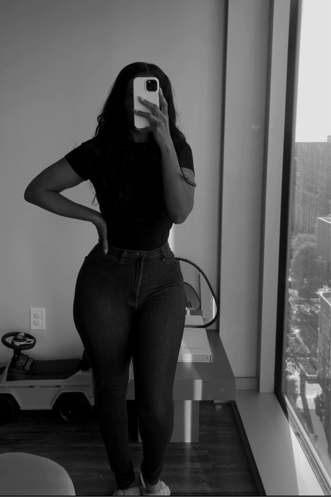 I’ve been wearing these furry slippers almost everyday 😅

#LTKfindsunder100 #LTKshoecrush #LTKstyletip