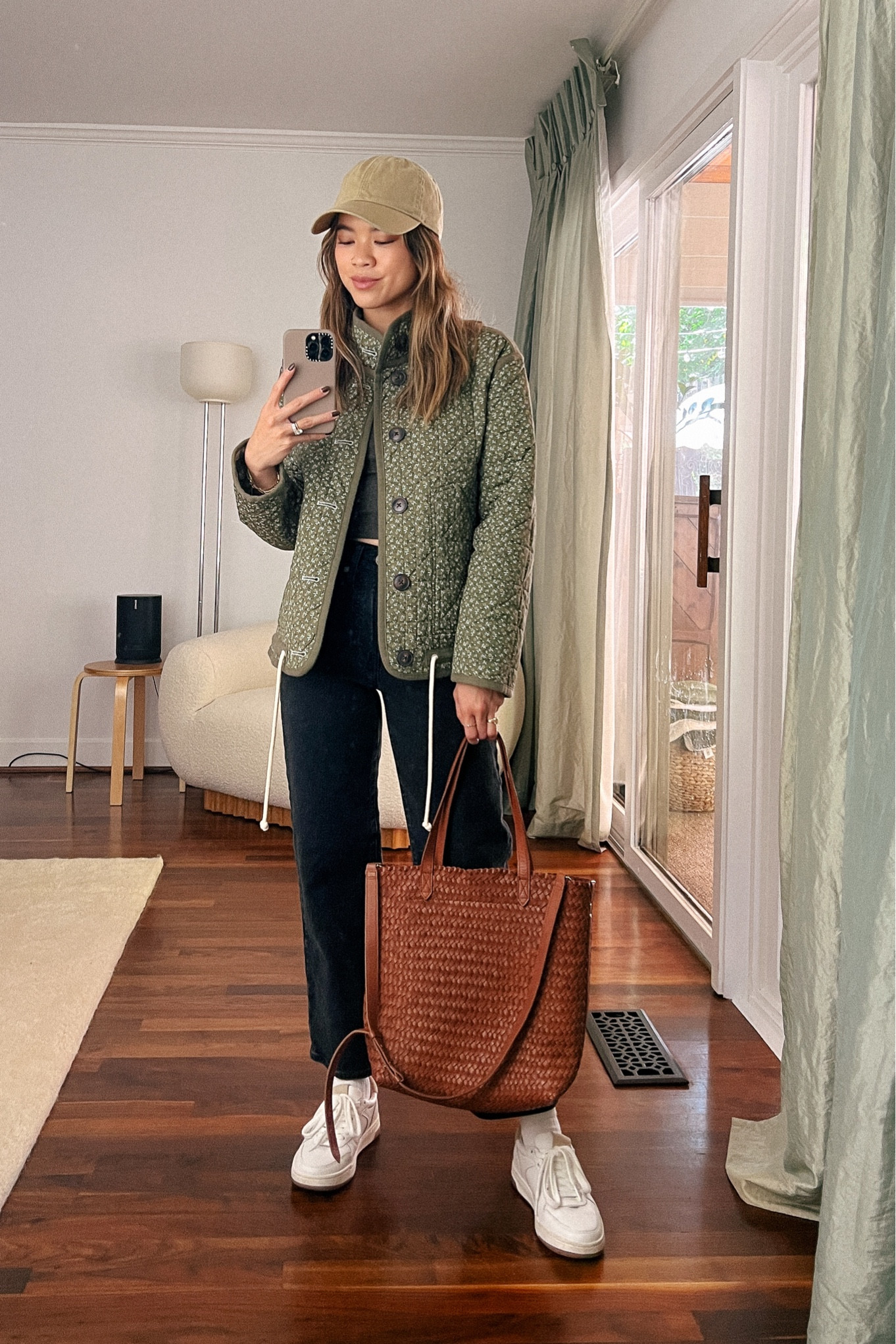 Cute Madewell jacket and hat for the perfect fall casual outfit. 

Jacket - XXS/XS
Jeans - 00/0

#fallfashion
#fallstyle
#falloutfits
#petitefashion
#jacket
#hat
#denim
#jeans 
#seasonalfashion 

#LTKSale #LTKsalealert #LTKSeasonal