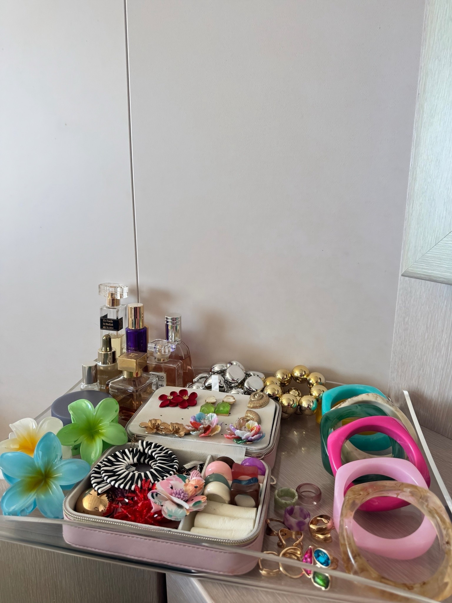 Unpacked! Fragrance and accessories 🤍