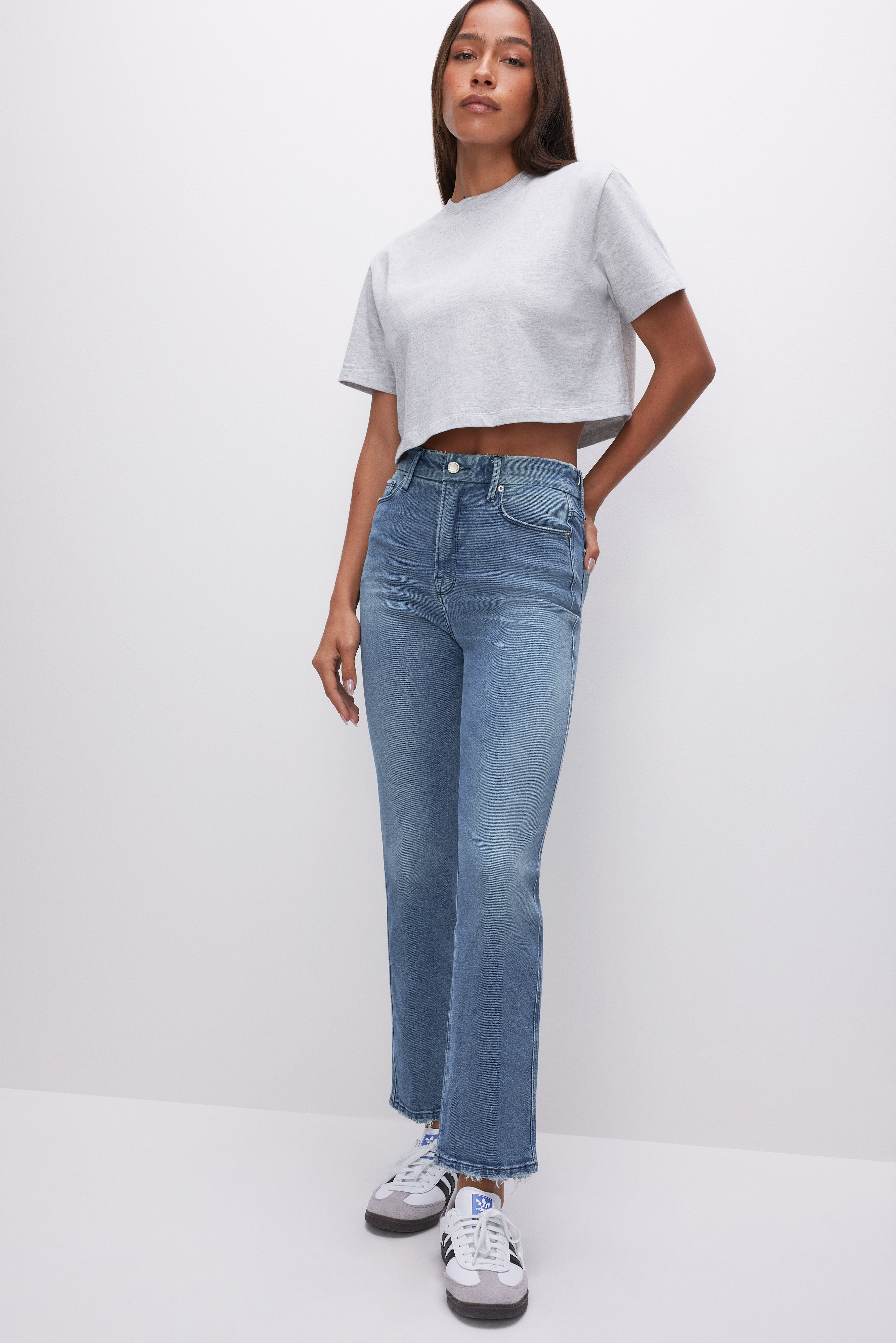 GOOD CURVE STRAIGHT JEANS | Good American