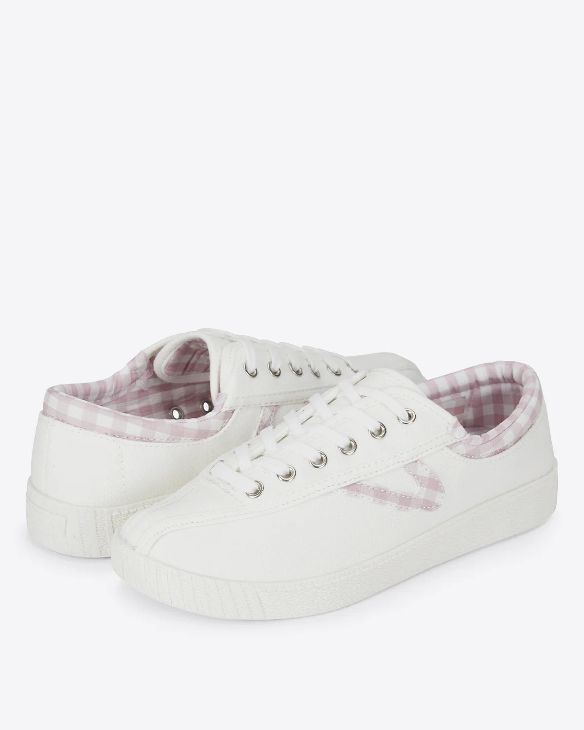 Tretorn Nylite Sneaker | Draper James (US)