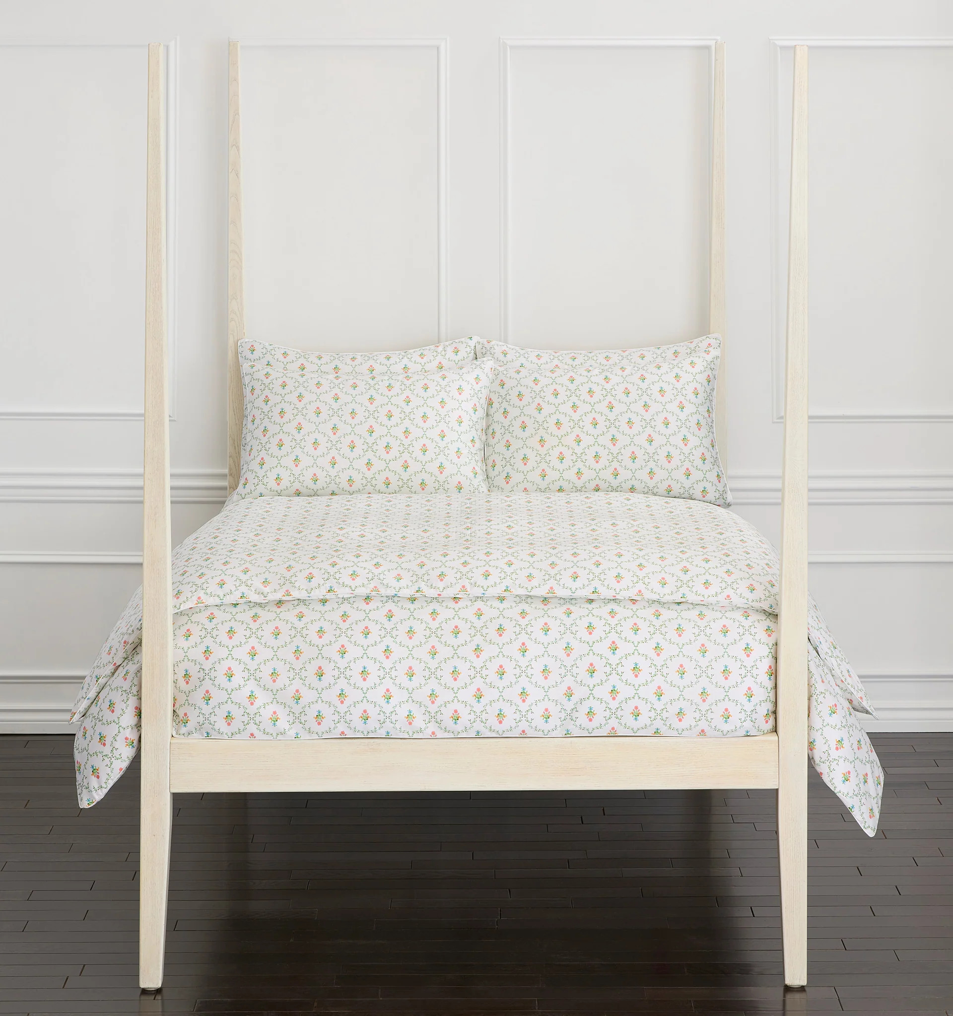 The Bed Set - Pastel Trellis | Hill House Home US
