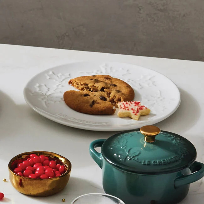 Holly Collection Dessert Plate | Le Creuset