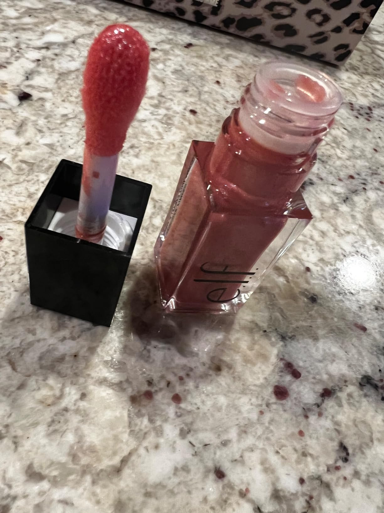 e.l.f. Glow Reviver Lip Oil, Nourishing and Hydrating with High-Shine Glimmer Finish & Sheer Wash... | Amazon (US)