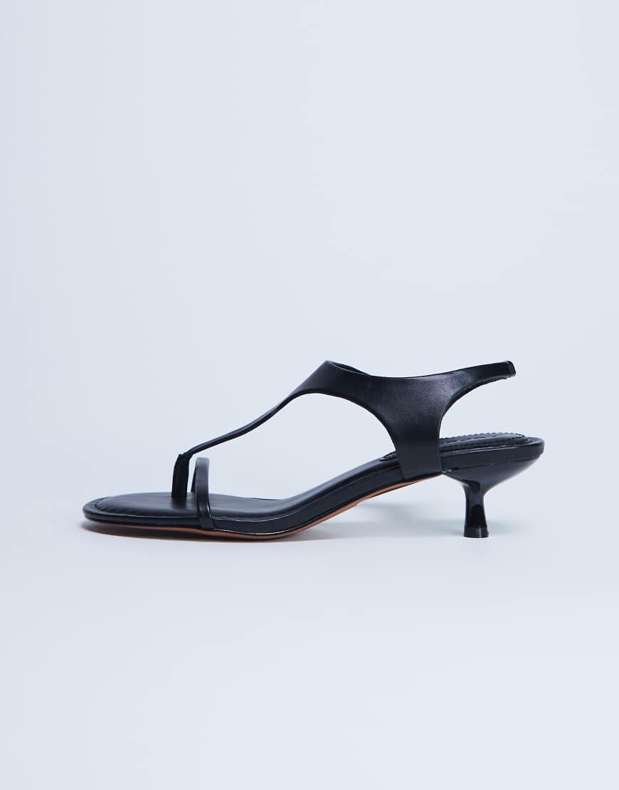 Topshop Amber toe thong mid heels in black | ASOS (Global)