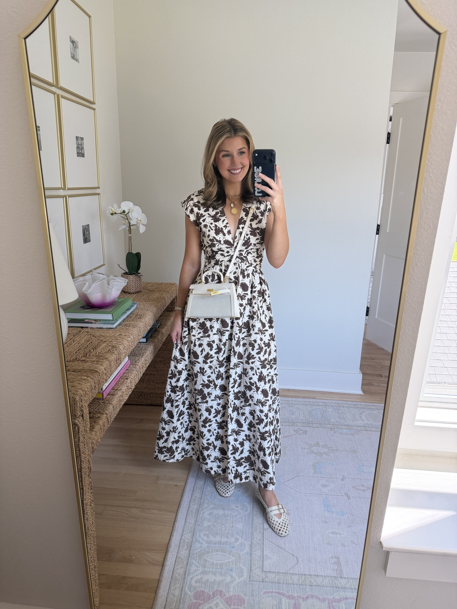 Easy outfit idea! Wearing a S 