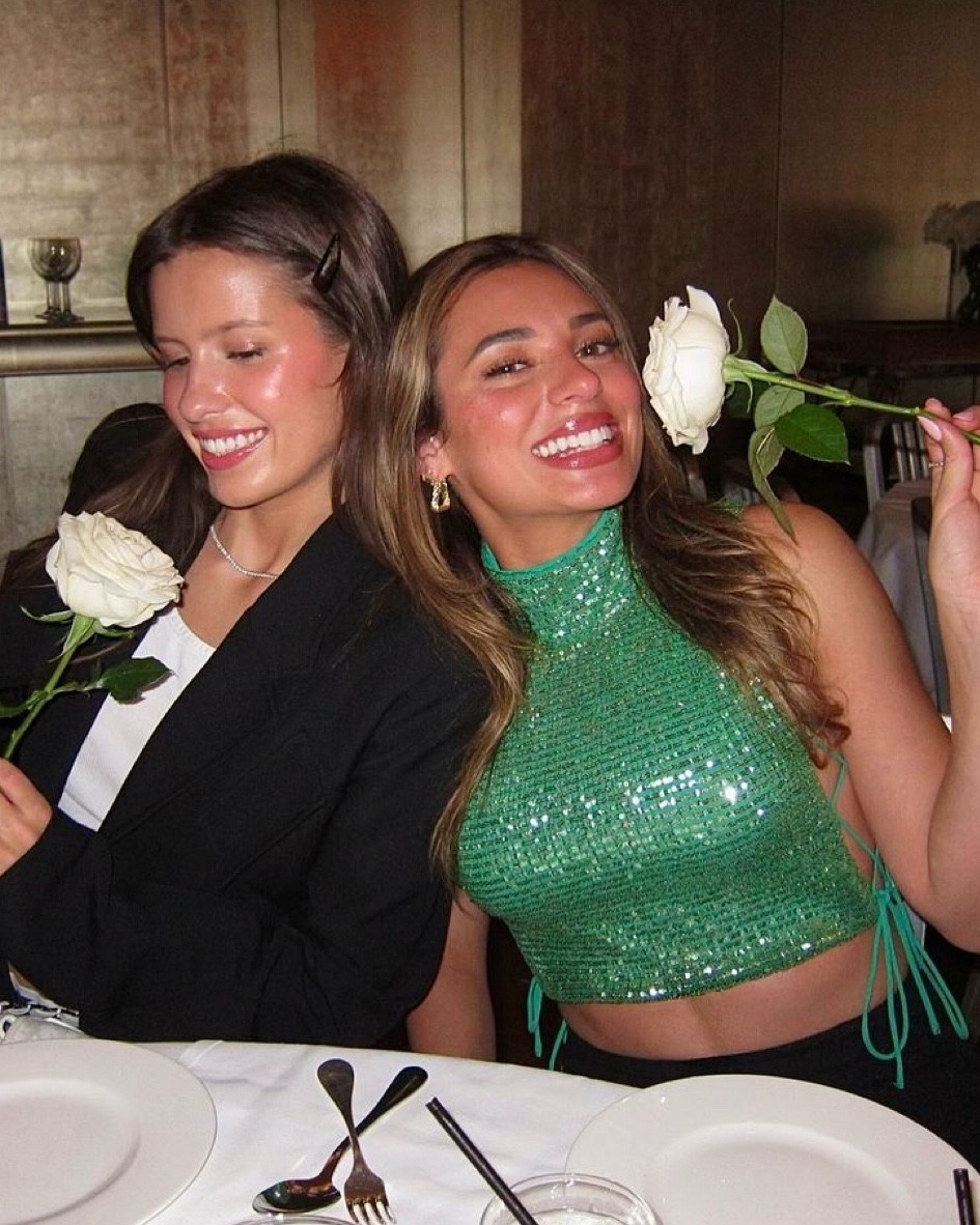 My favourite top of all time 💚🍀

#LTKParties #LTKSeasonal #LTKBeauty