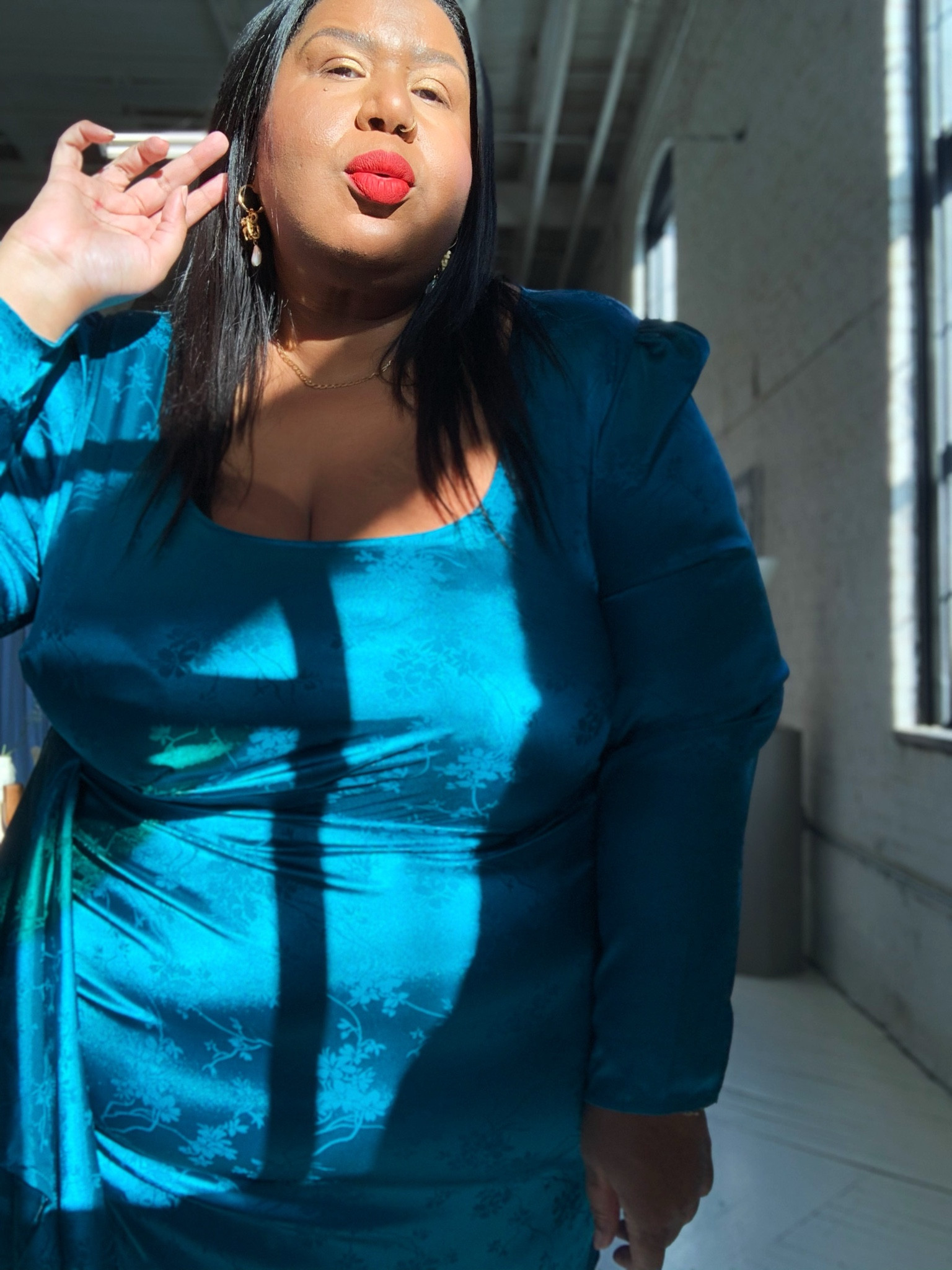 Plus size mini dresses for Holiday!

#LTKPlusSize #LTKHoliday #LTKSeasonal